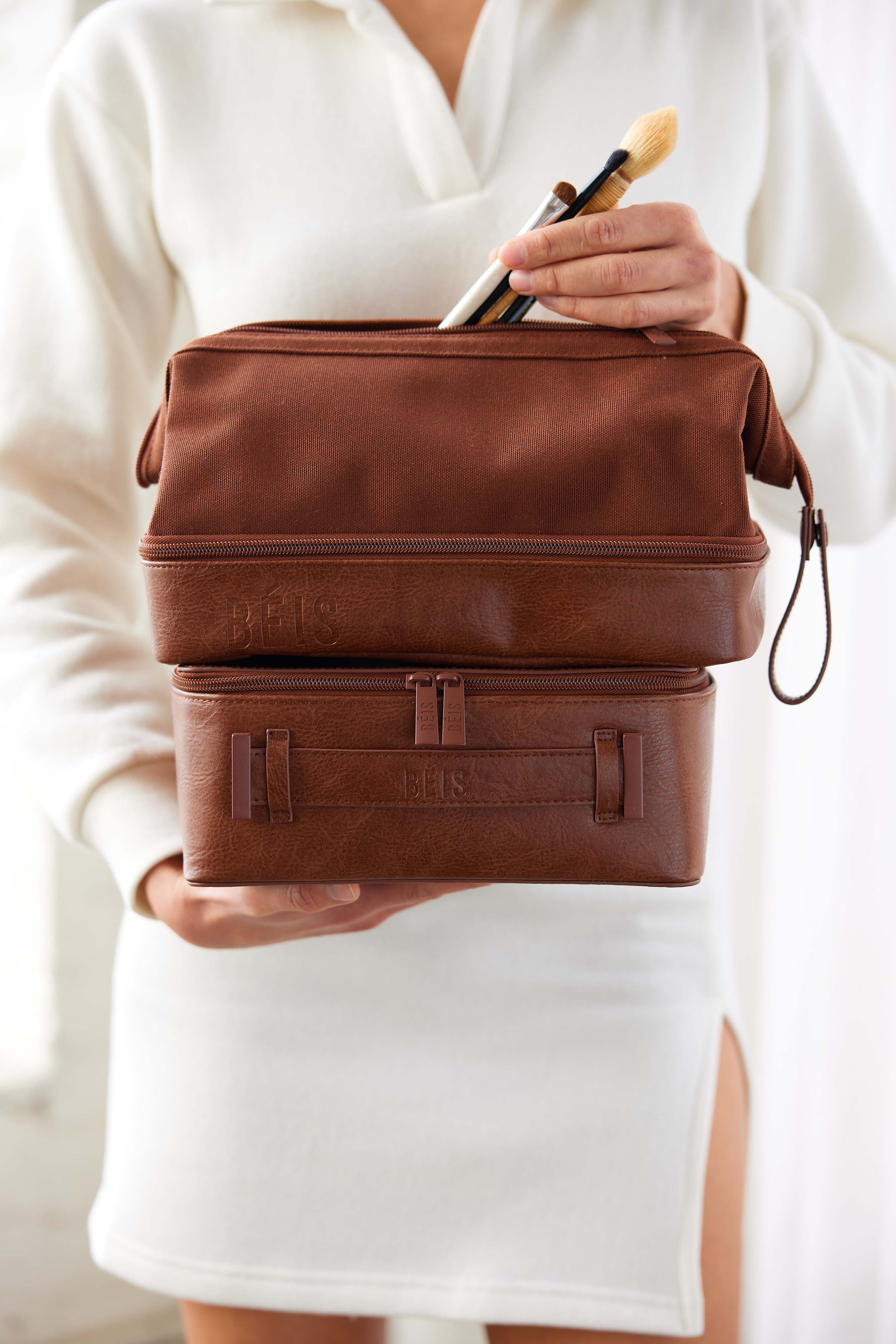 Resale The Cosmetic Case in Maple - Image 7