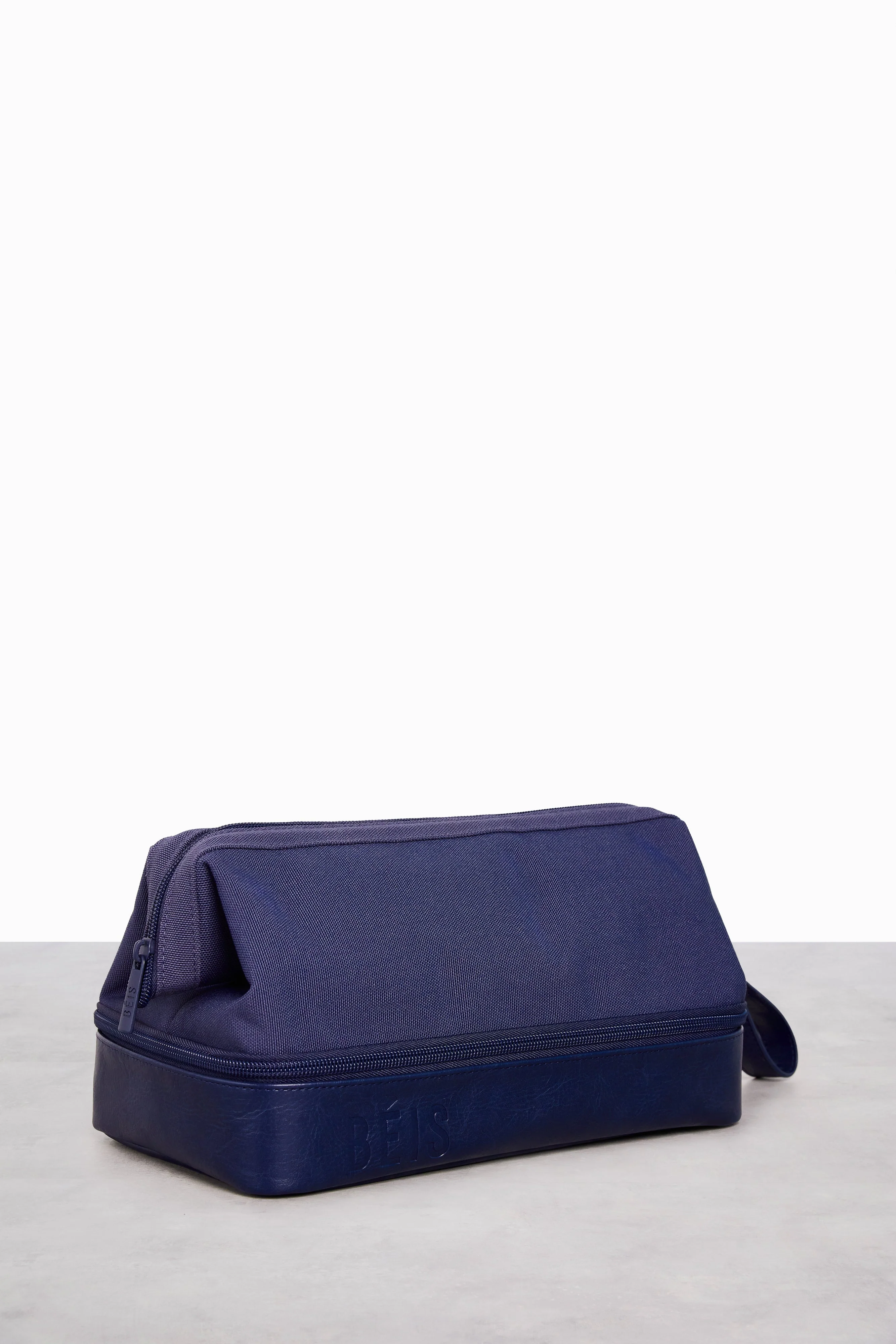 Resale The Dopp Kit in Navy - Image 2