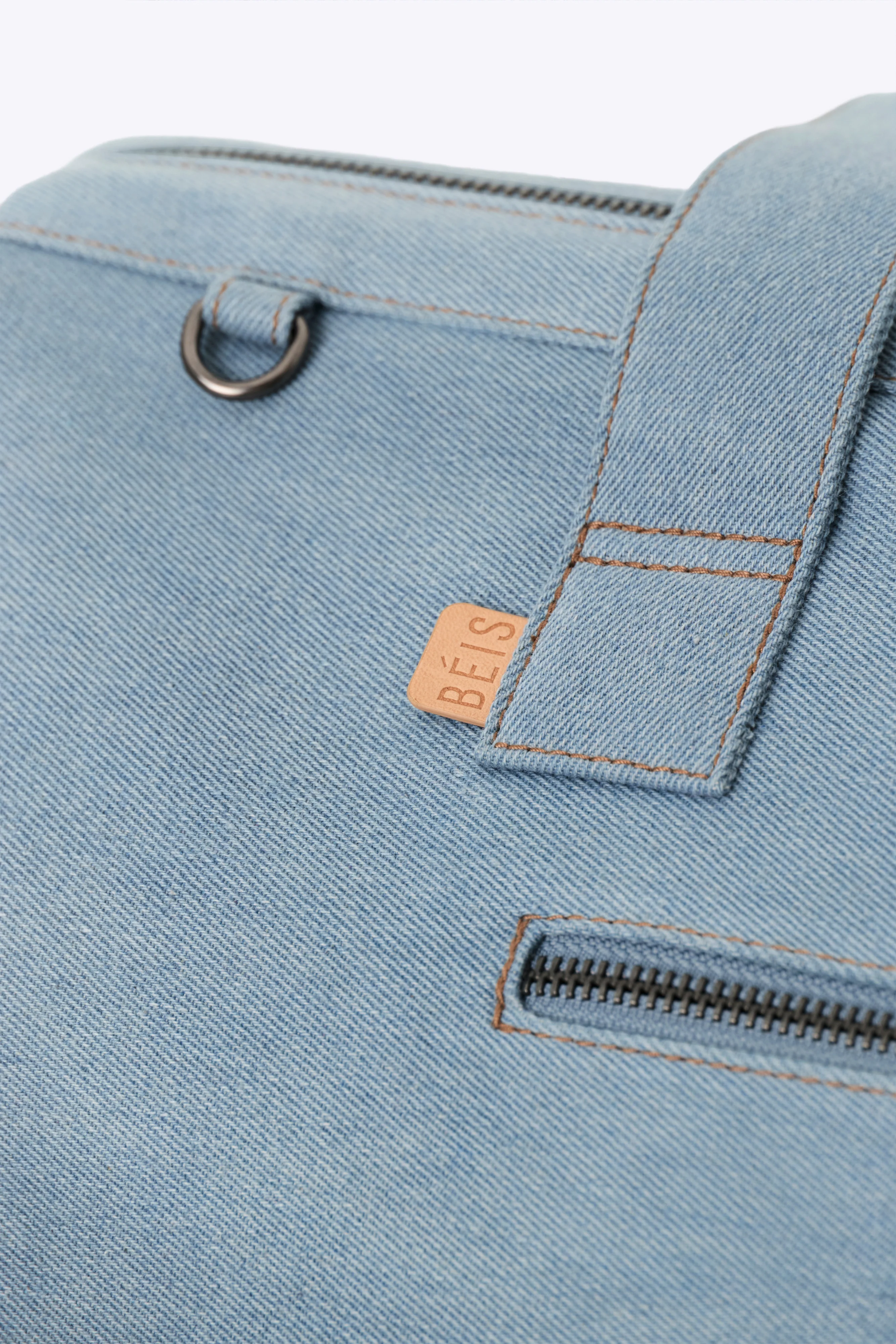 Resale Gap x BÉIS The Weekender in Denim Blue - Image 2