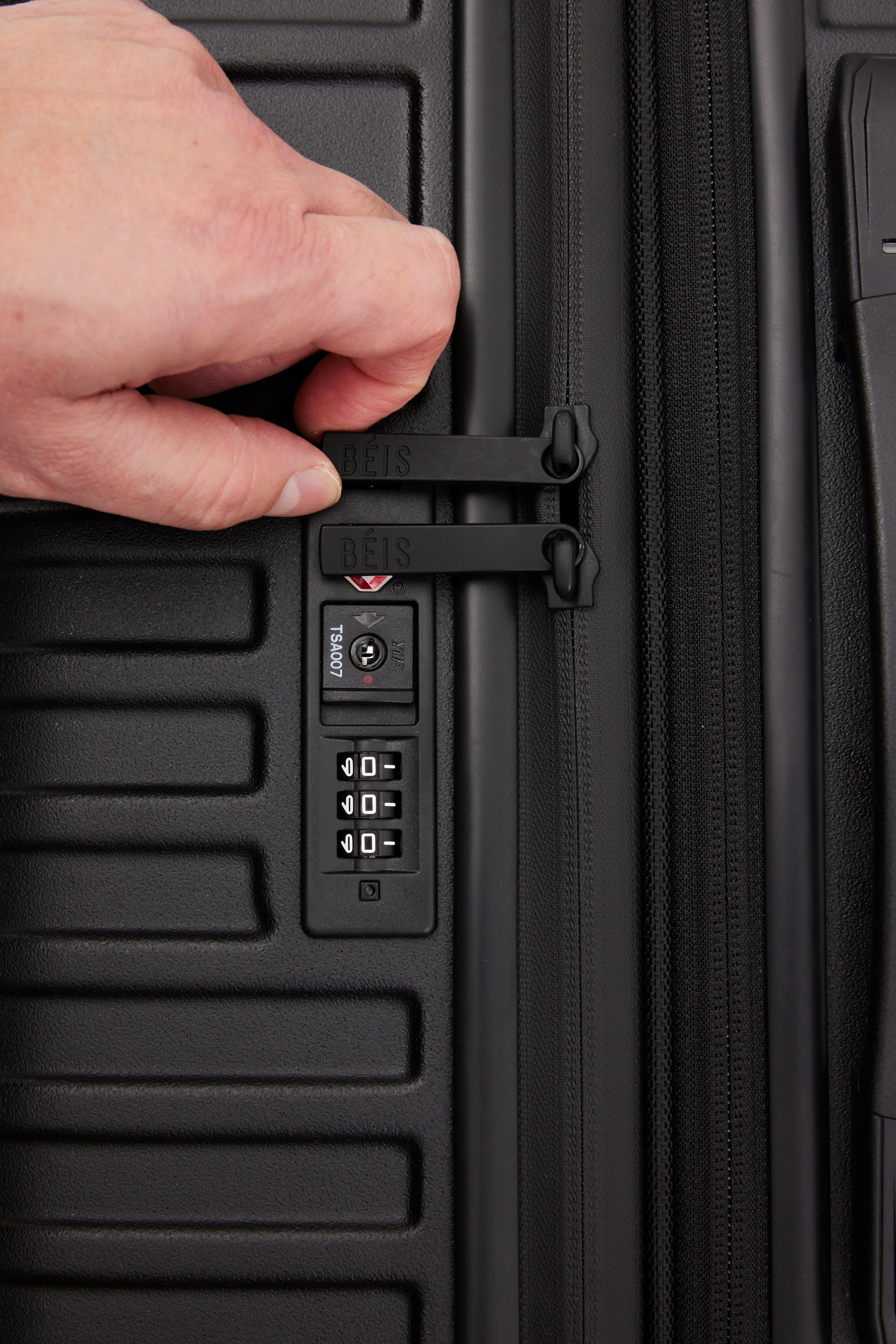 Resale The Medium Check-In Roller in All Black - Image 9