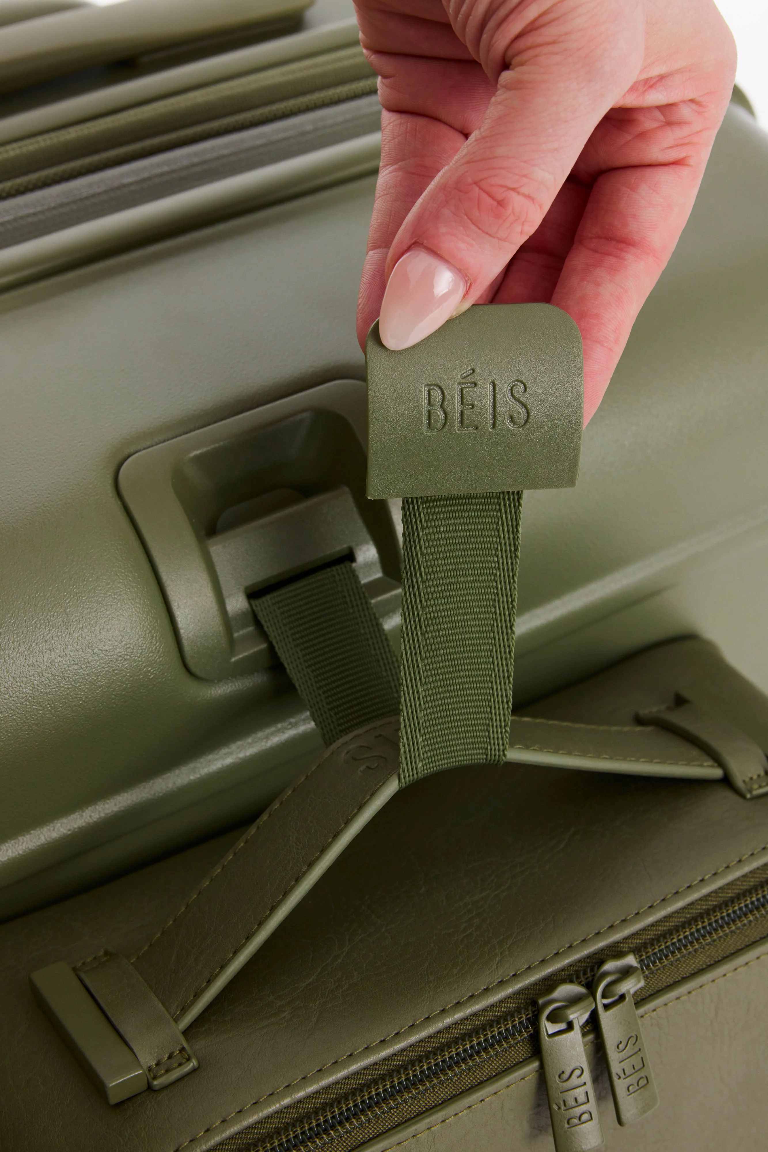Resale The Large Check-In Roller in Olive - Image 9