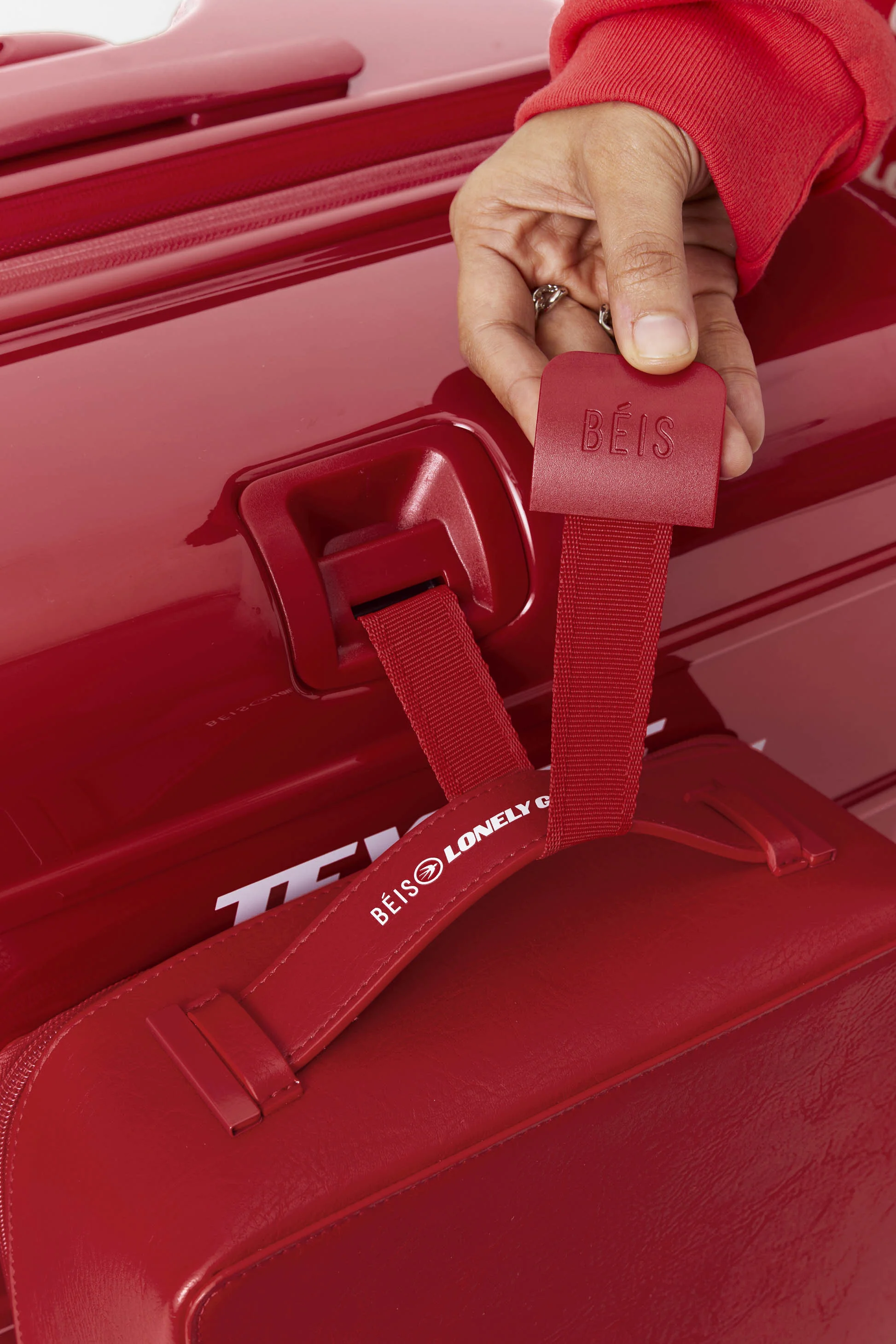 Resale The Large Check-In Roller in Text Me Red - Image 9