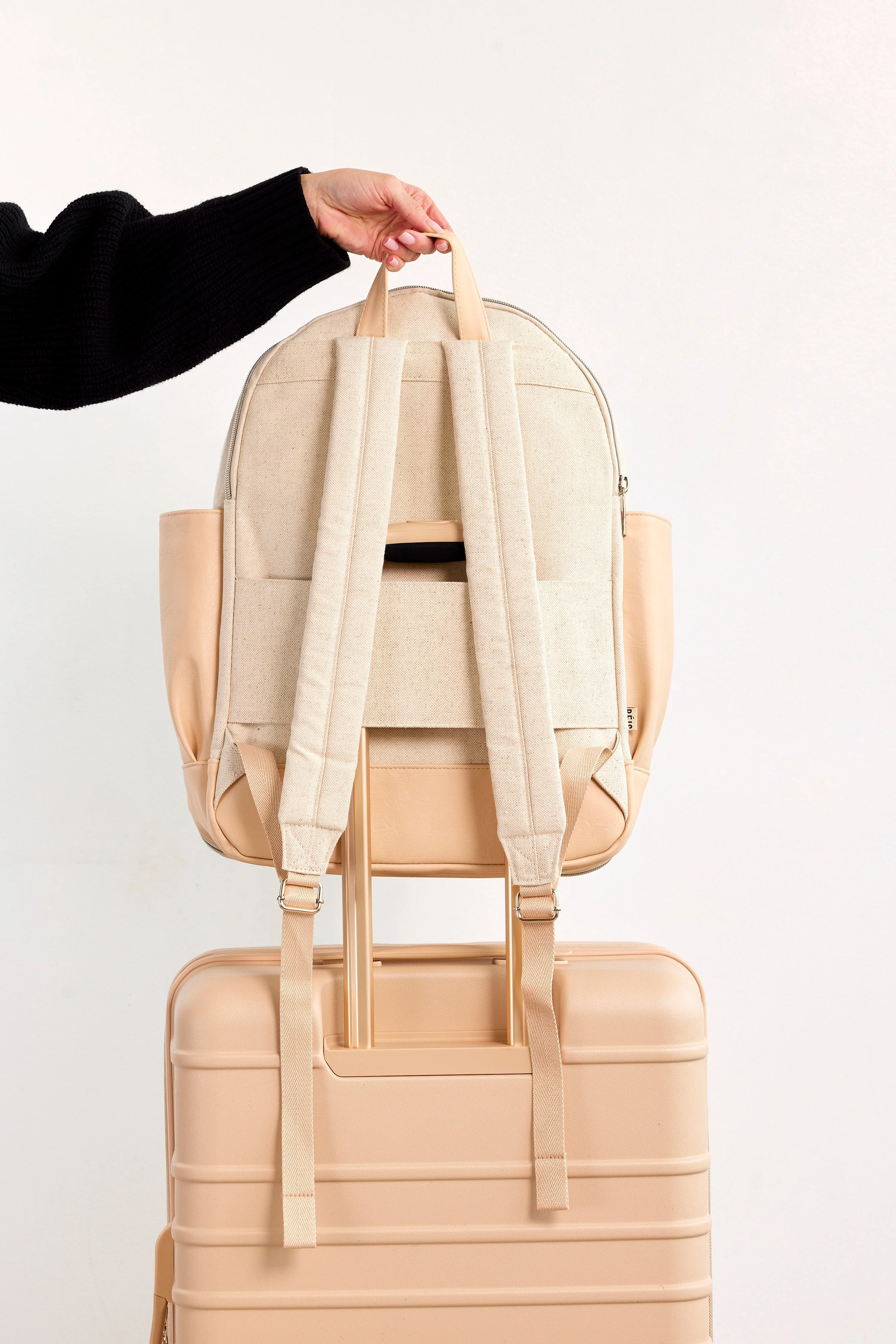 Resale The Travel Backpack in Beige - Image 8
