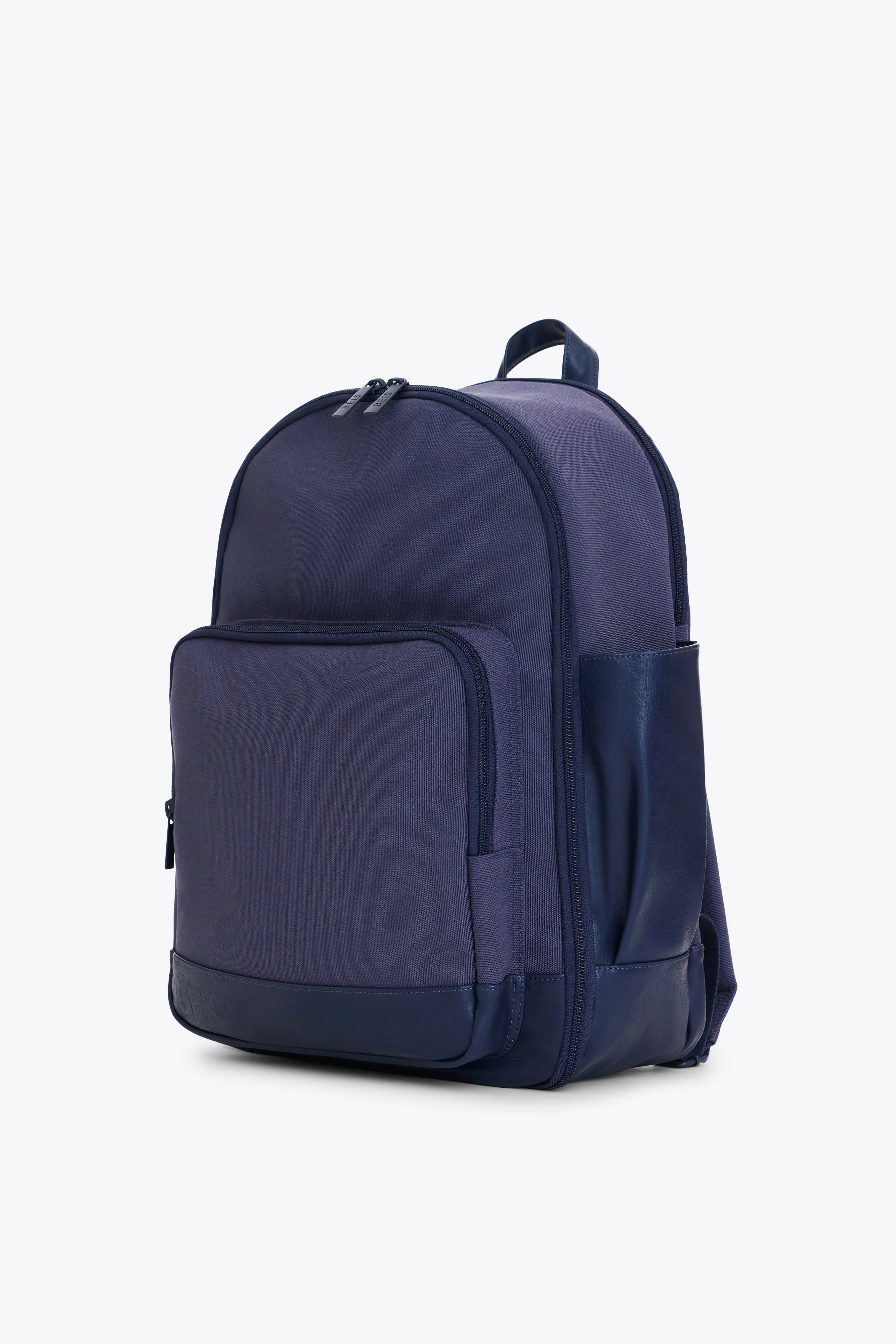 Resale The Travel Backpack in Navy - Image 2