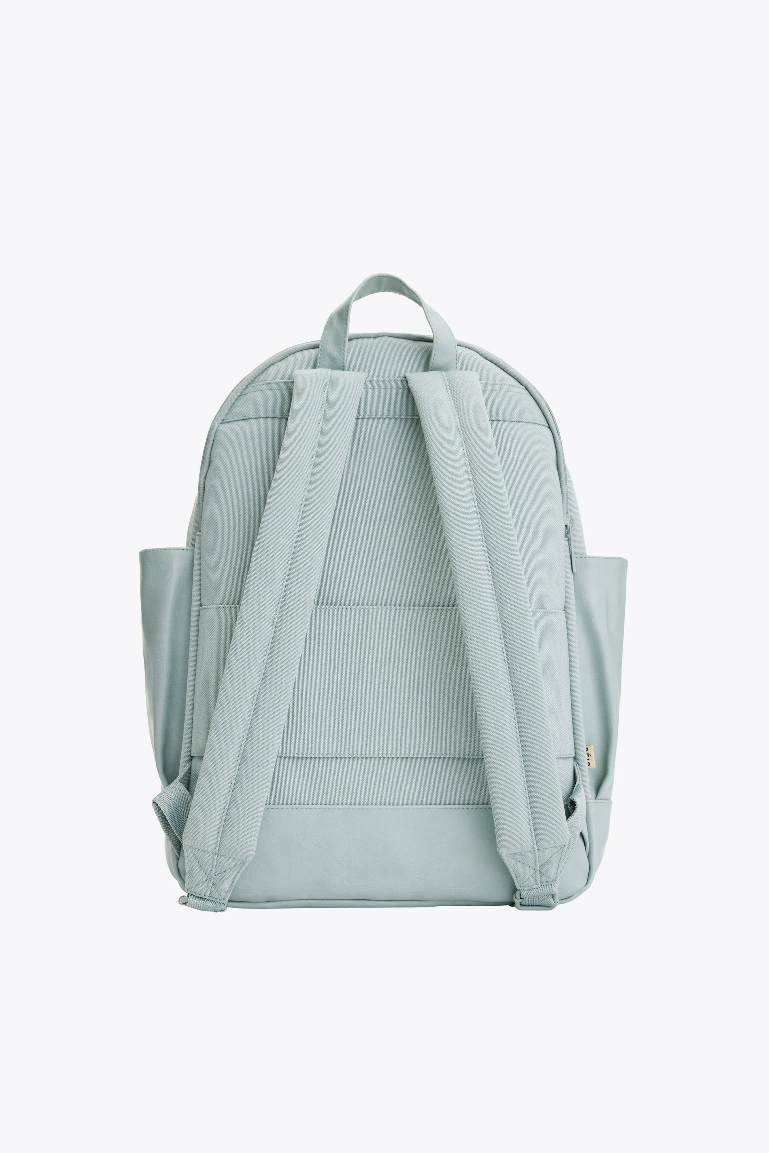 Resale The Travel Backpack in Slate - Image 3