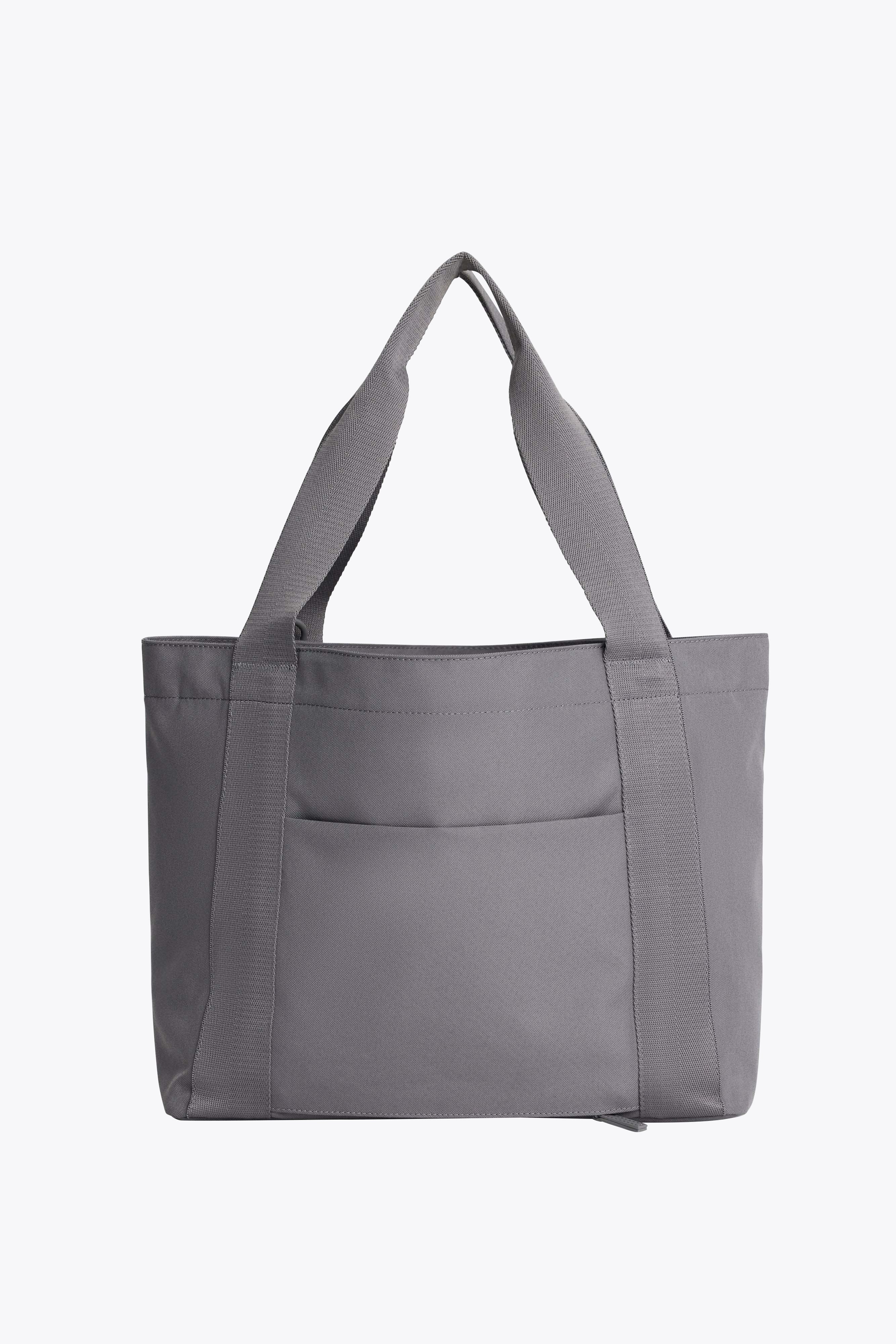 Resale The BÉISics Tote in Grey - Image 3