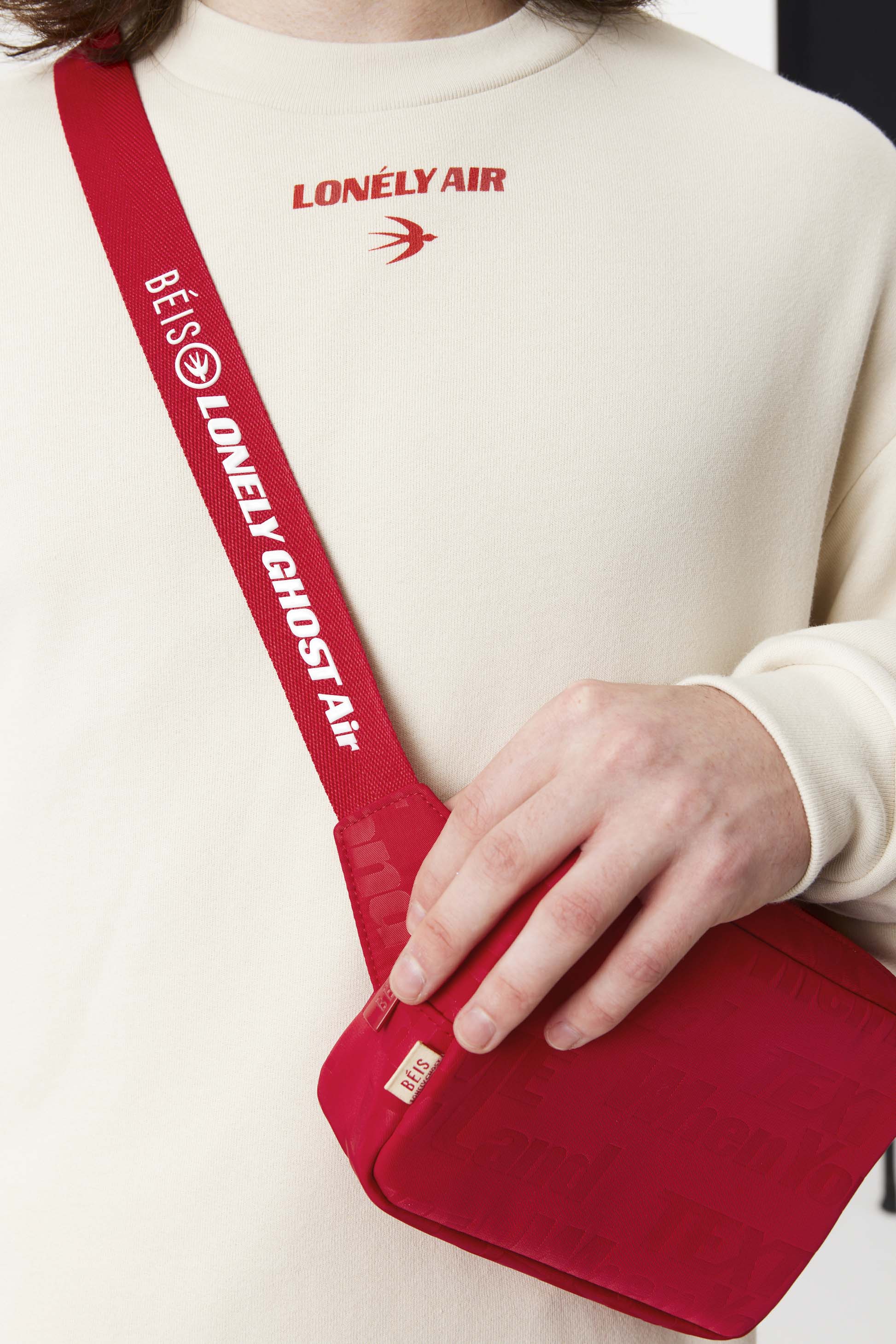 Resale The Belt Bag in Text Me Red - Image 6