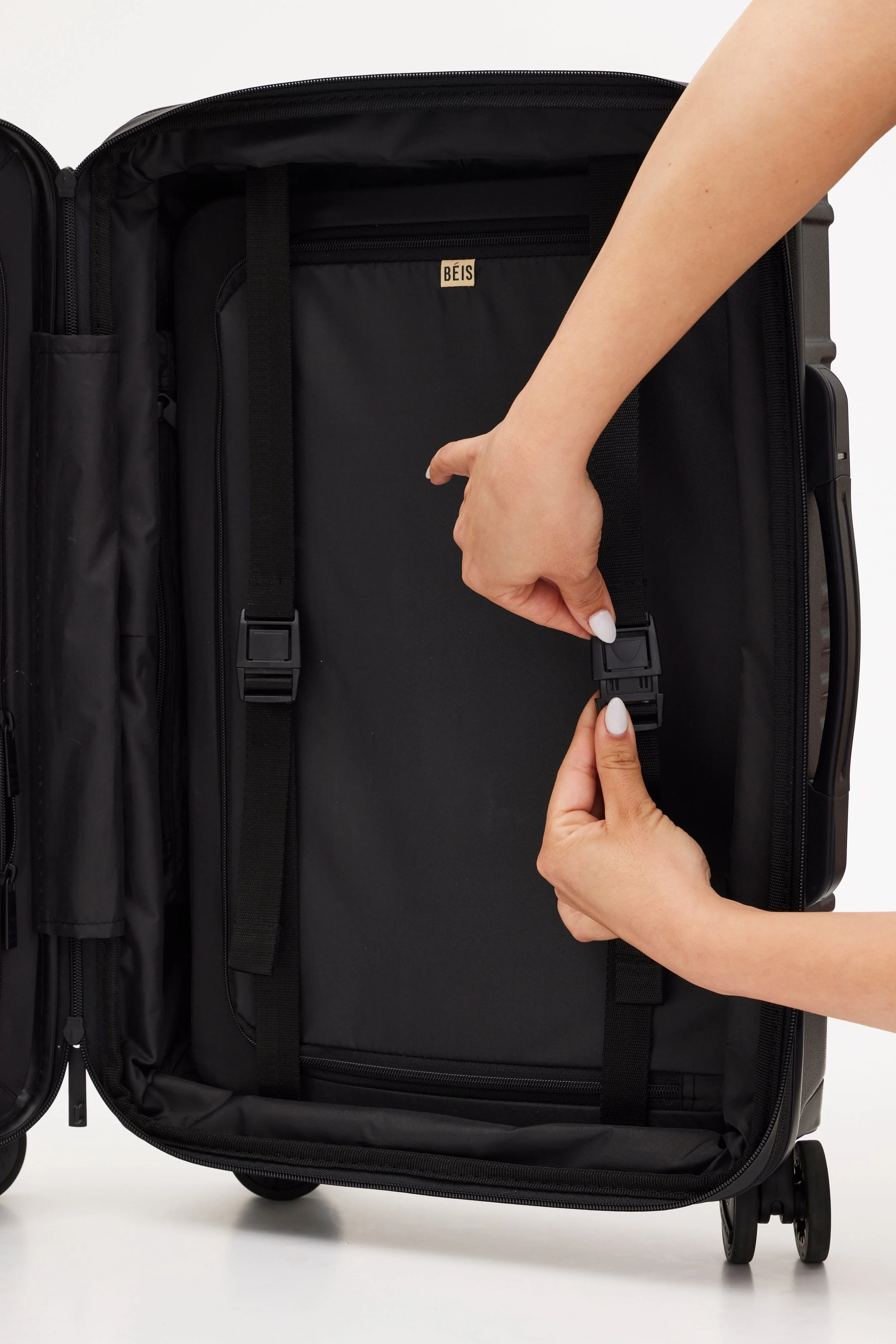 Resale The Carry-On Roller in All Black - Image 9