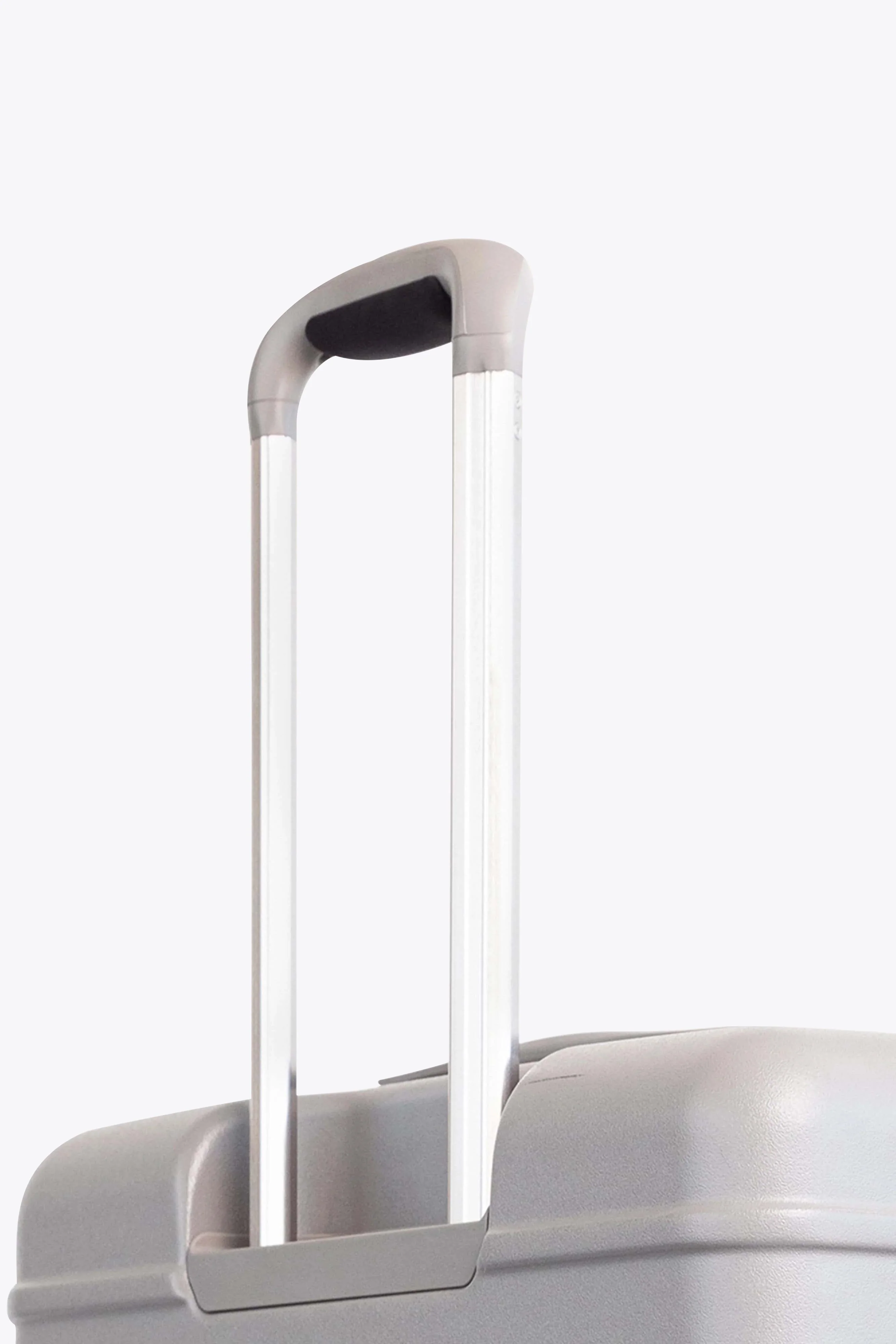 Resale The Carry-On Roller in Grey - Image 8