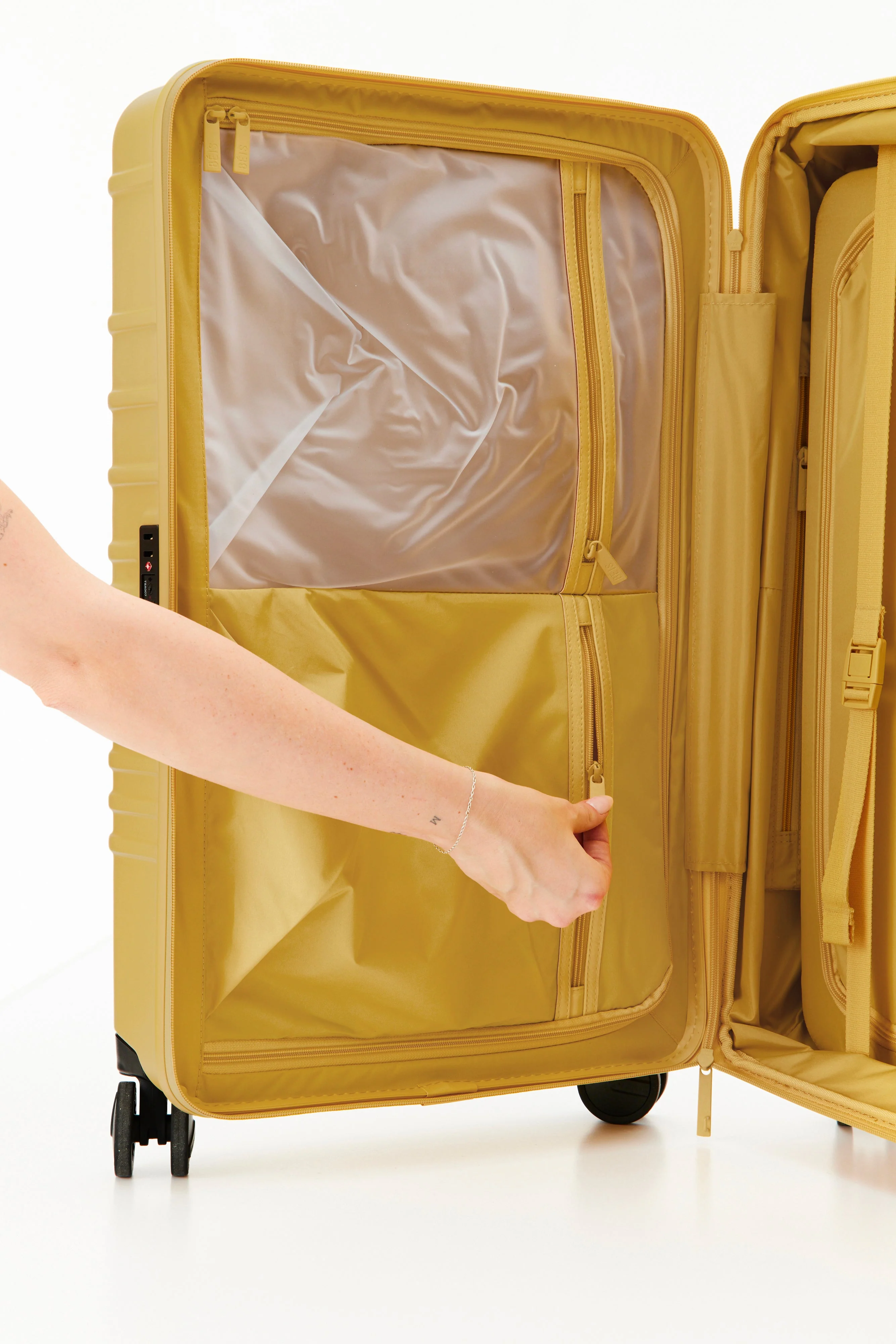 Resale The Carry-On Roller in Honey - Image 14