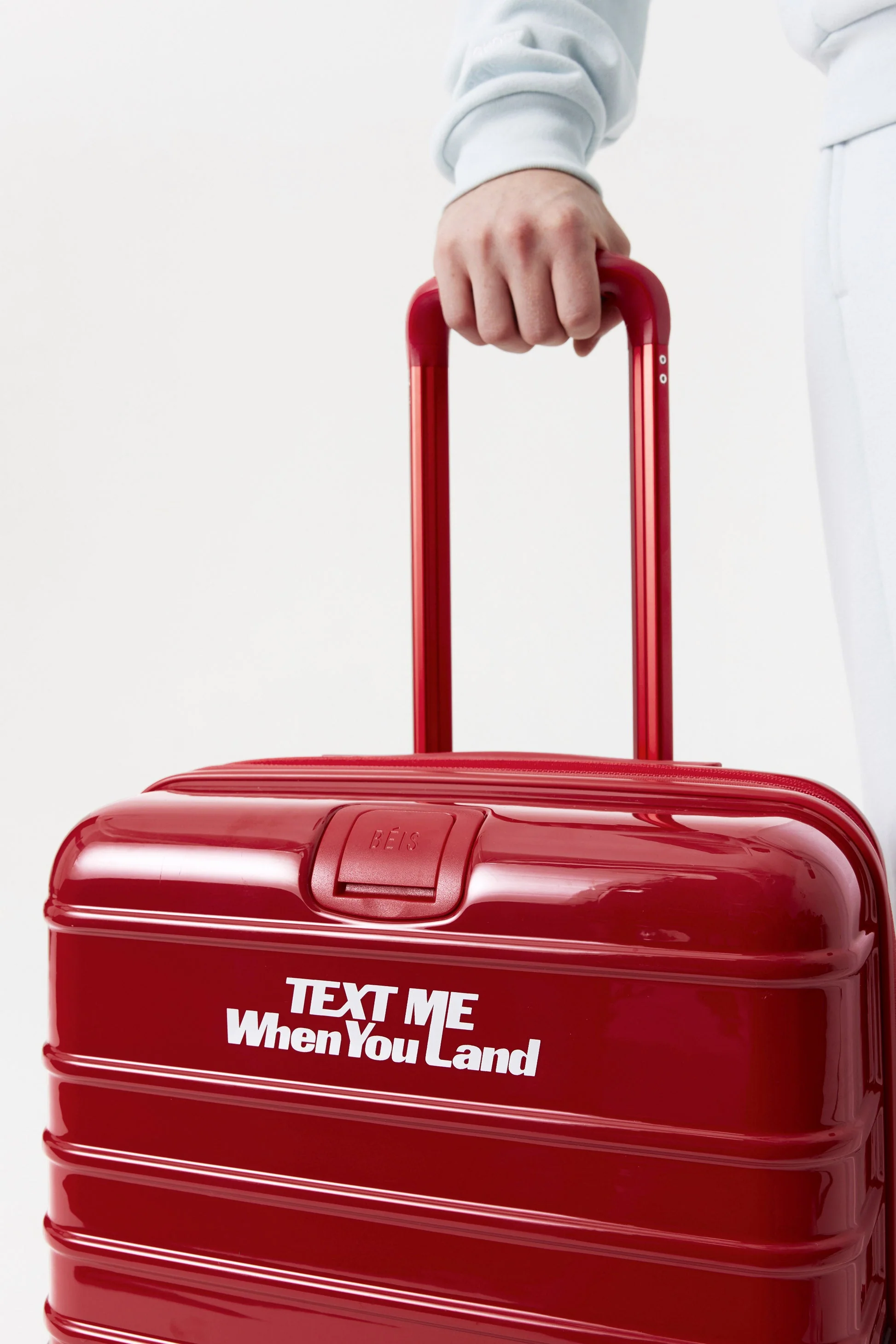 Resale The Carry-On Roller in Text Me Red - Image 10