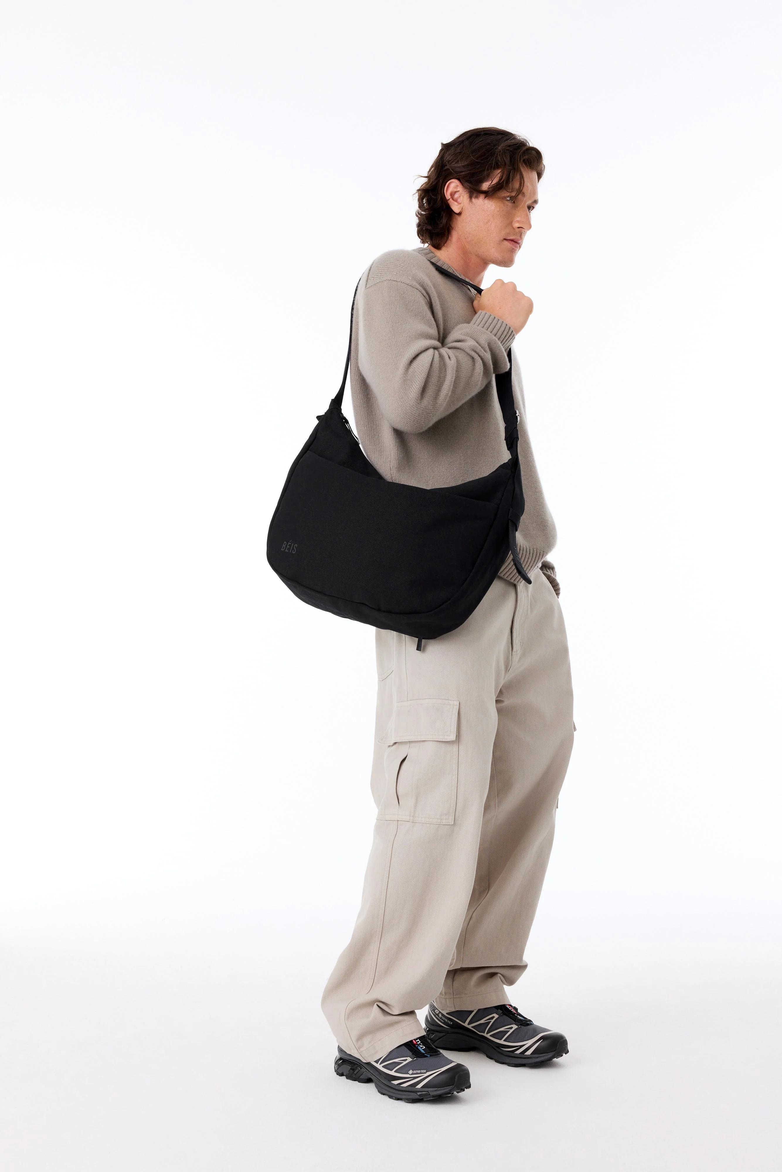 Resale The Carryall Crossbody in Black - Image 4