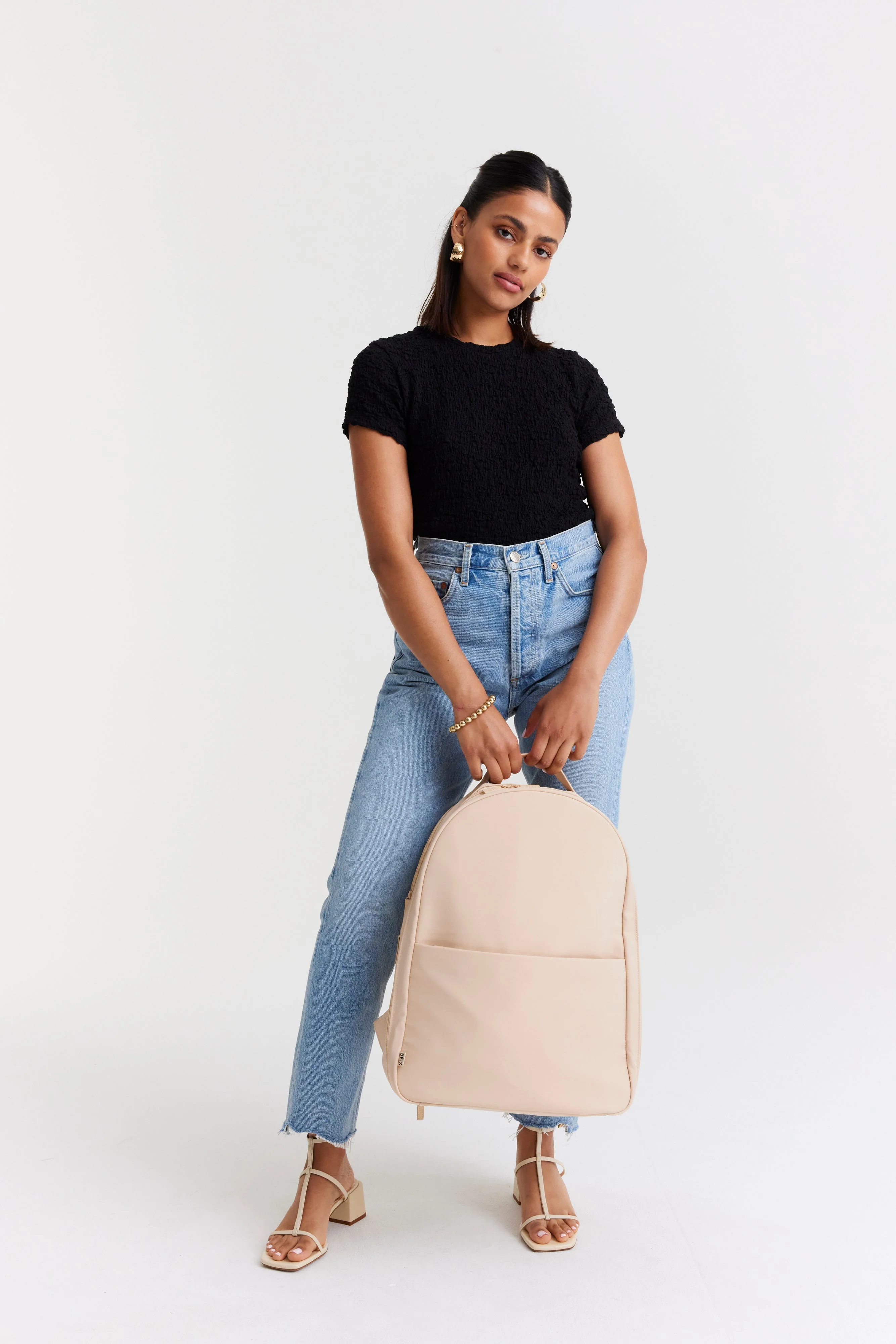 Resale The Commuter Backpack in Beige - Image 11