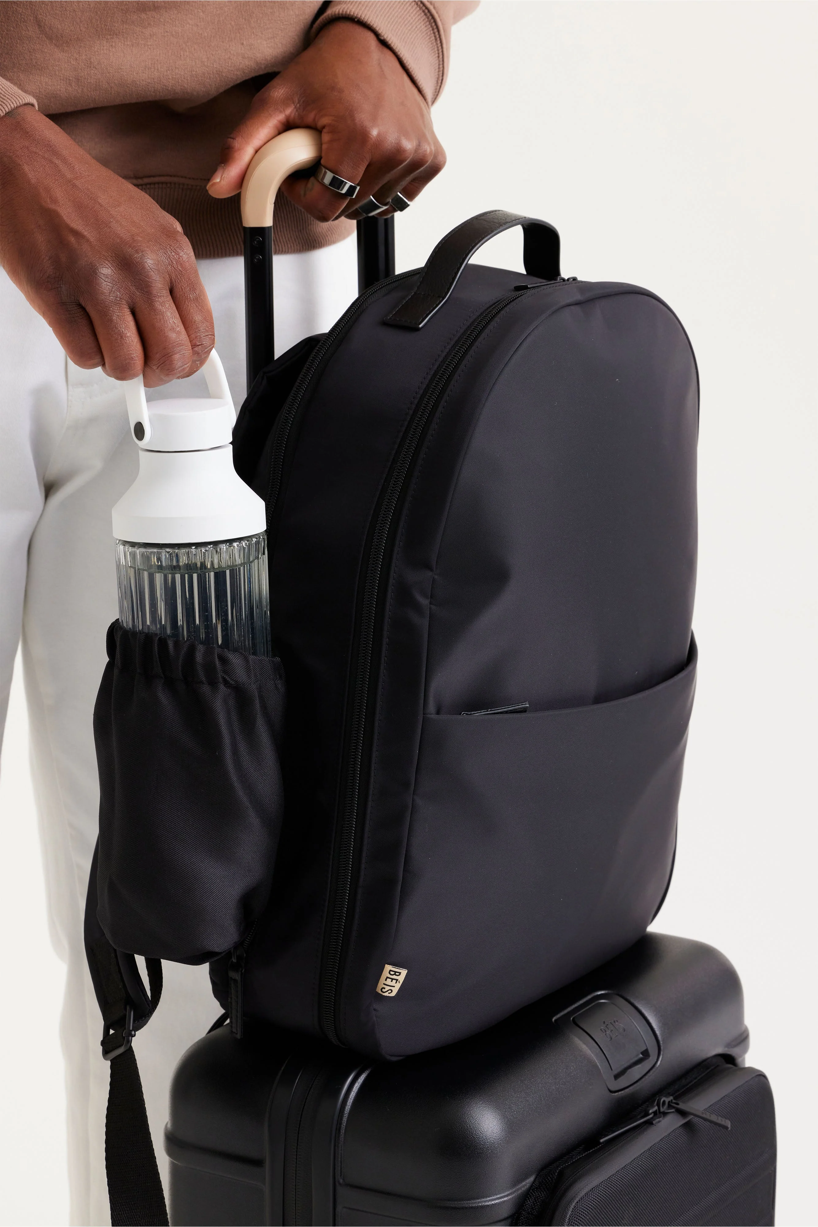 Resale The Commuter Backpack in Black - Image 6