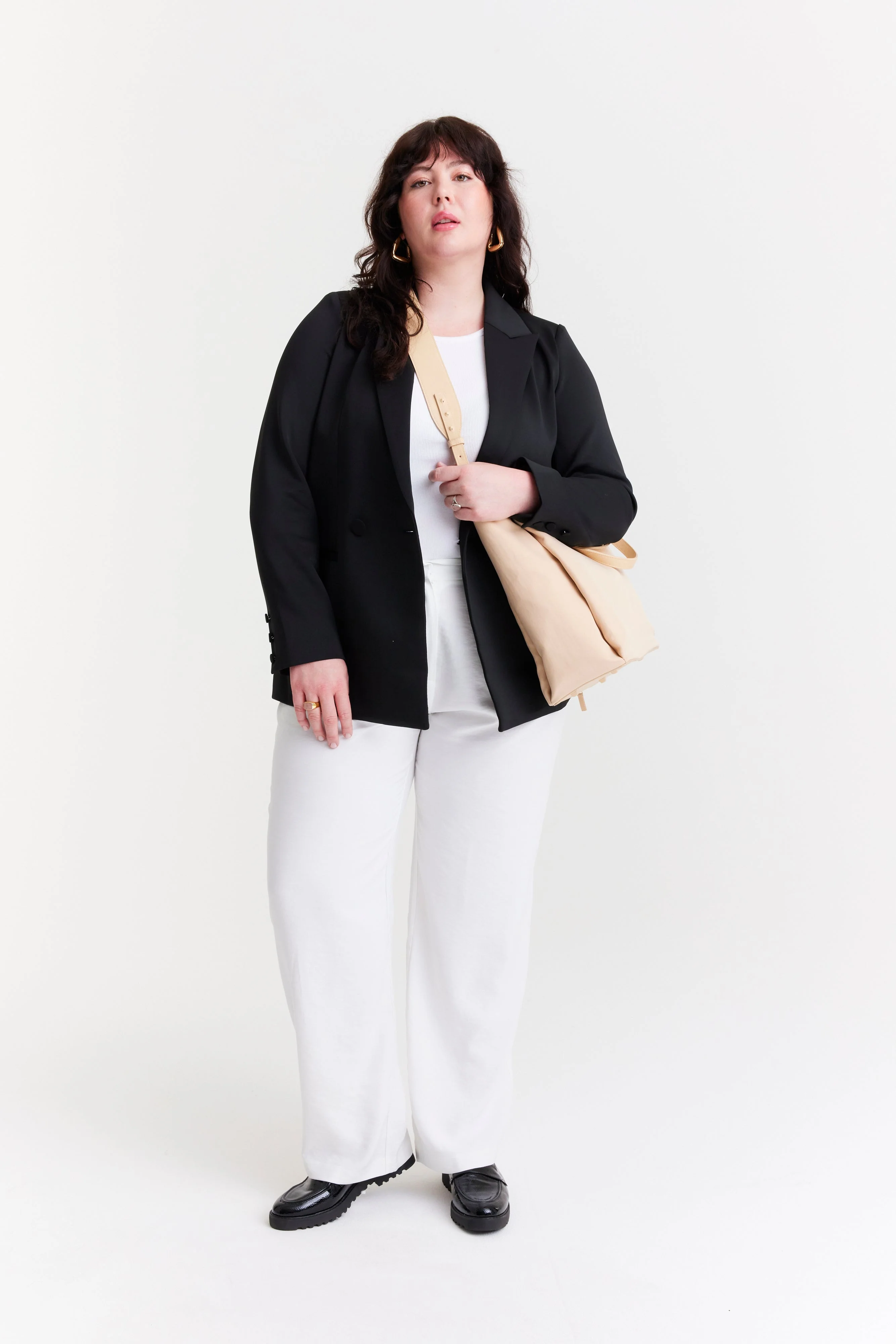 Resale The Commuter Tote in Beige - Image 16