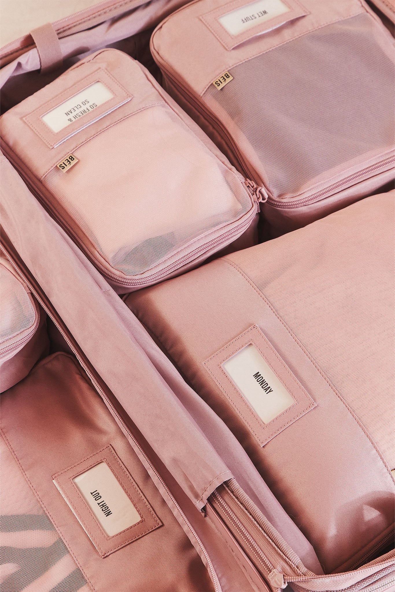Resale The Compression Packing Cubes 4 pc in Atlas Pink - Image 7