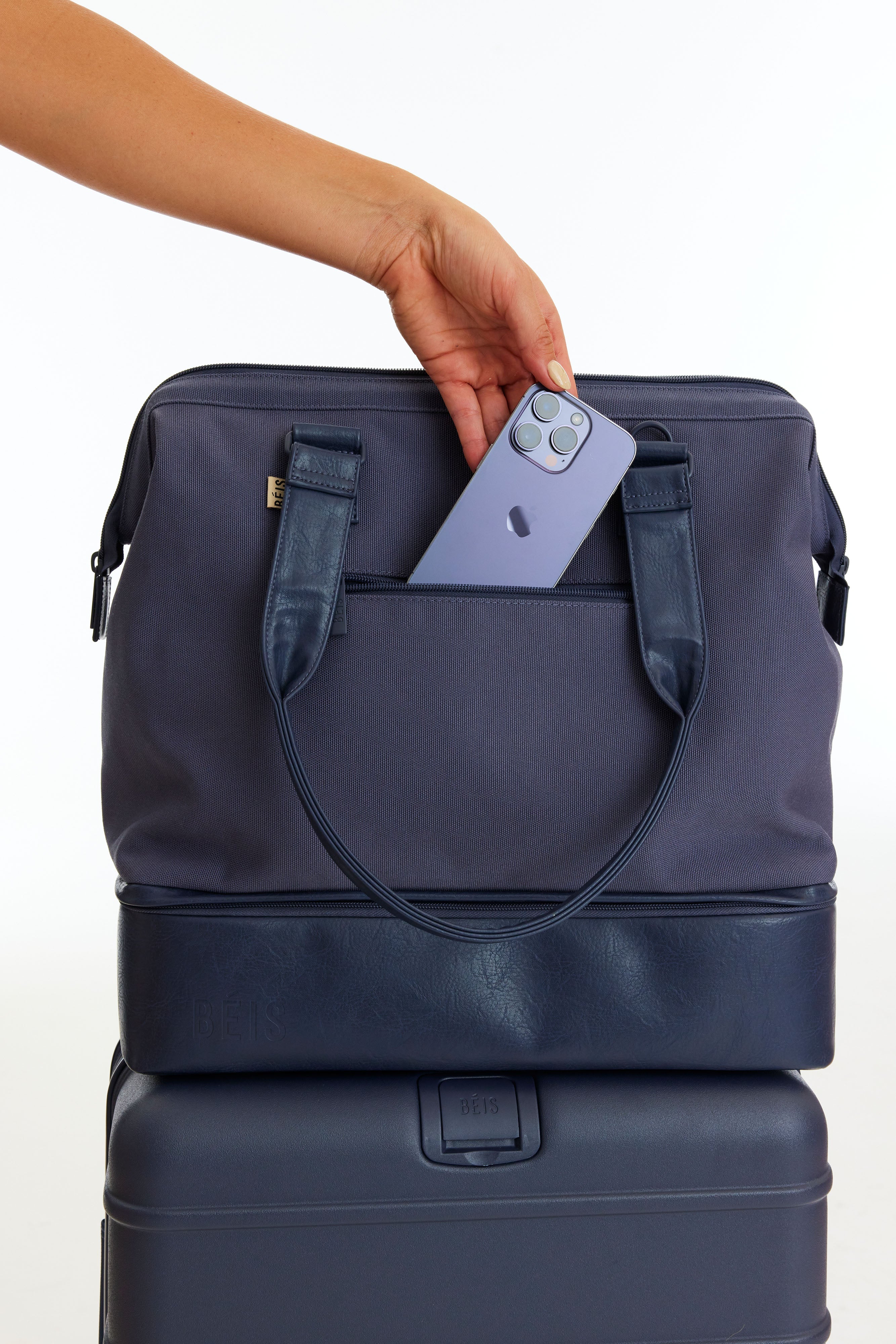 Resale The Convertible Mini Weekender in Navy - Image 9