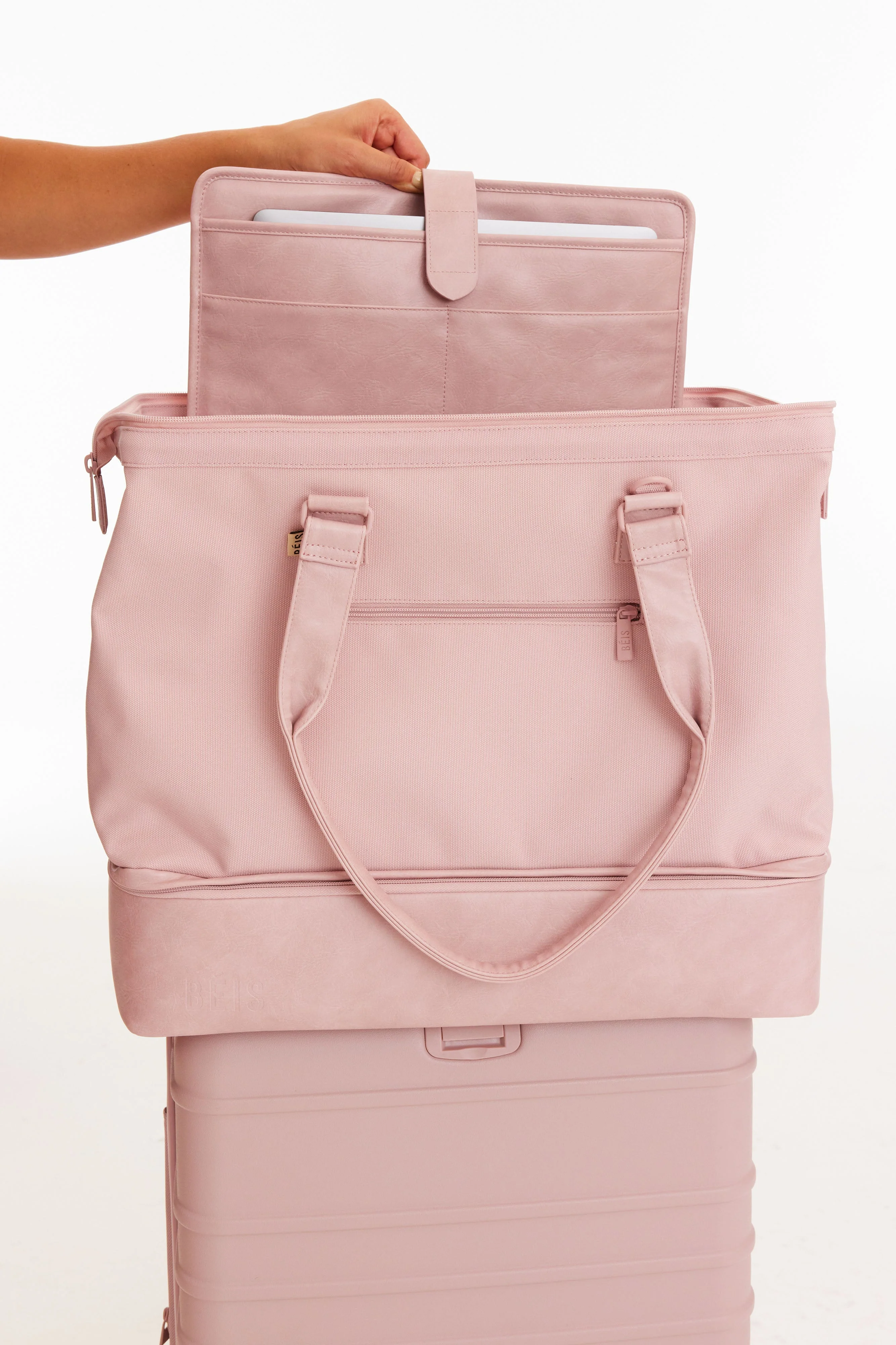 Resale The Convertible Weekender in Atlas Pink - Image 7