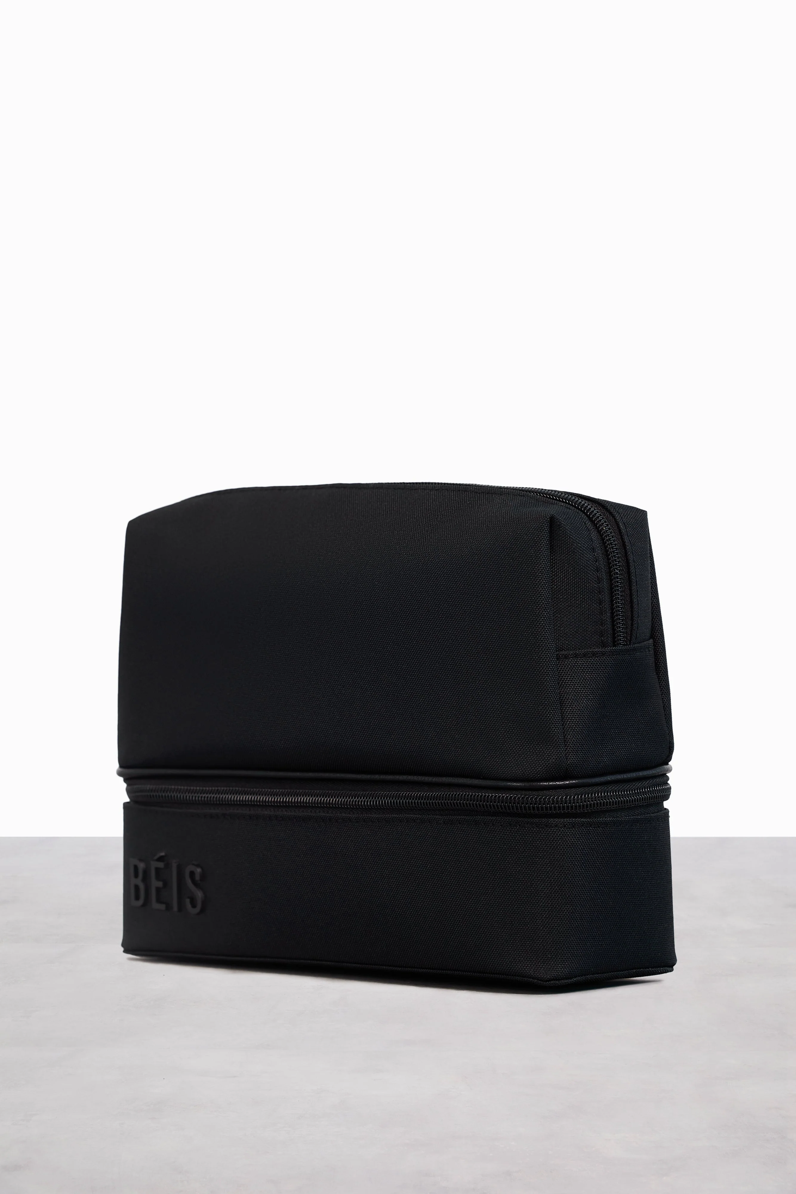 Resale The Cosmetic Organizer in Black - Image 2