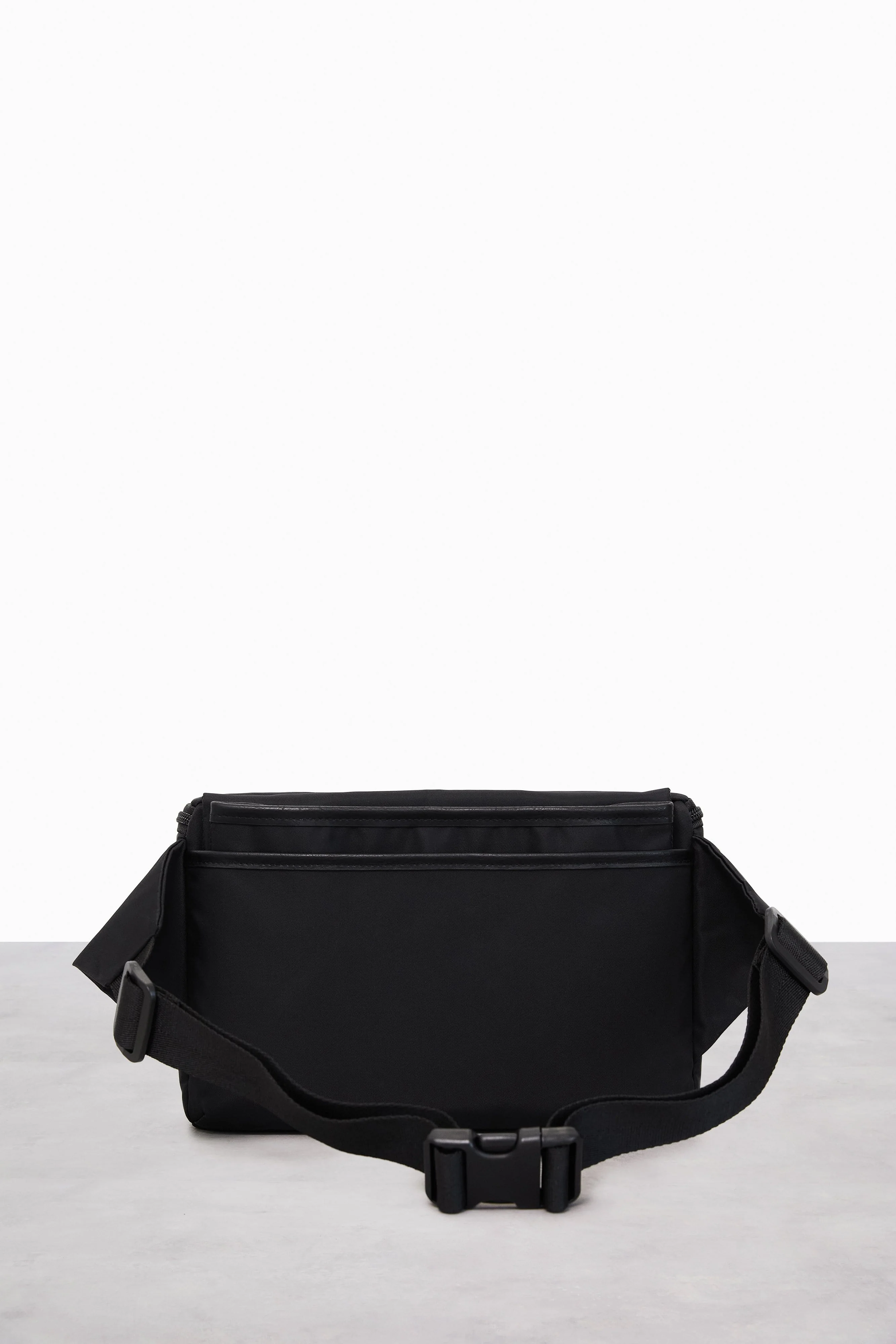 Resale The Diaper Pack in Black - Image 5