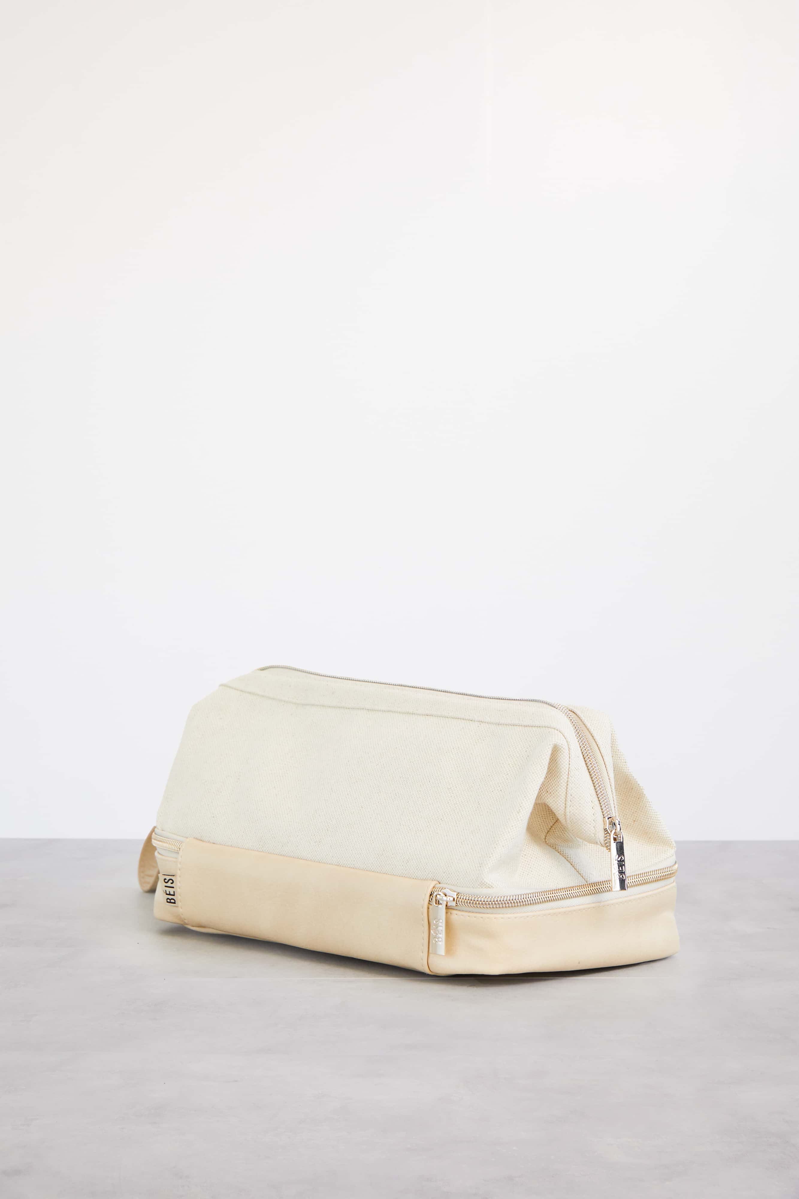 Resale The Dopp Kit in Beige - Image 6