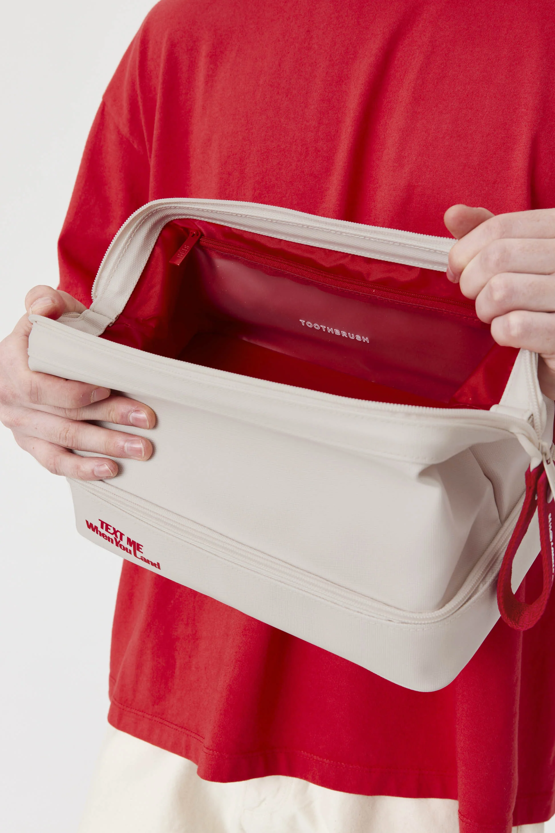 Resale The Dopp Kit in Ghost White - Image 3
