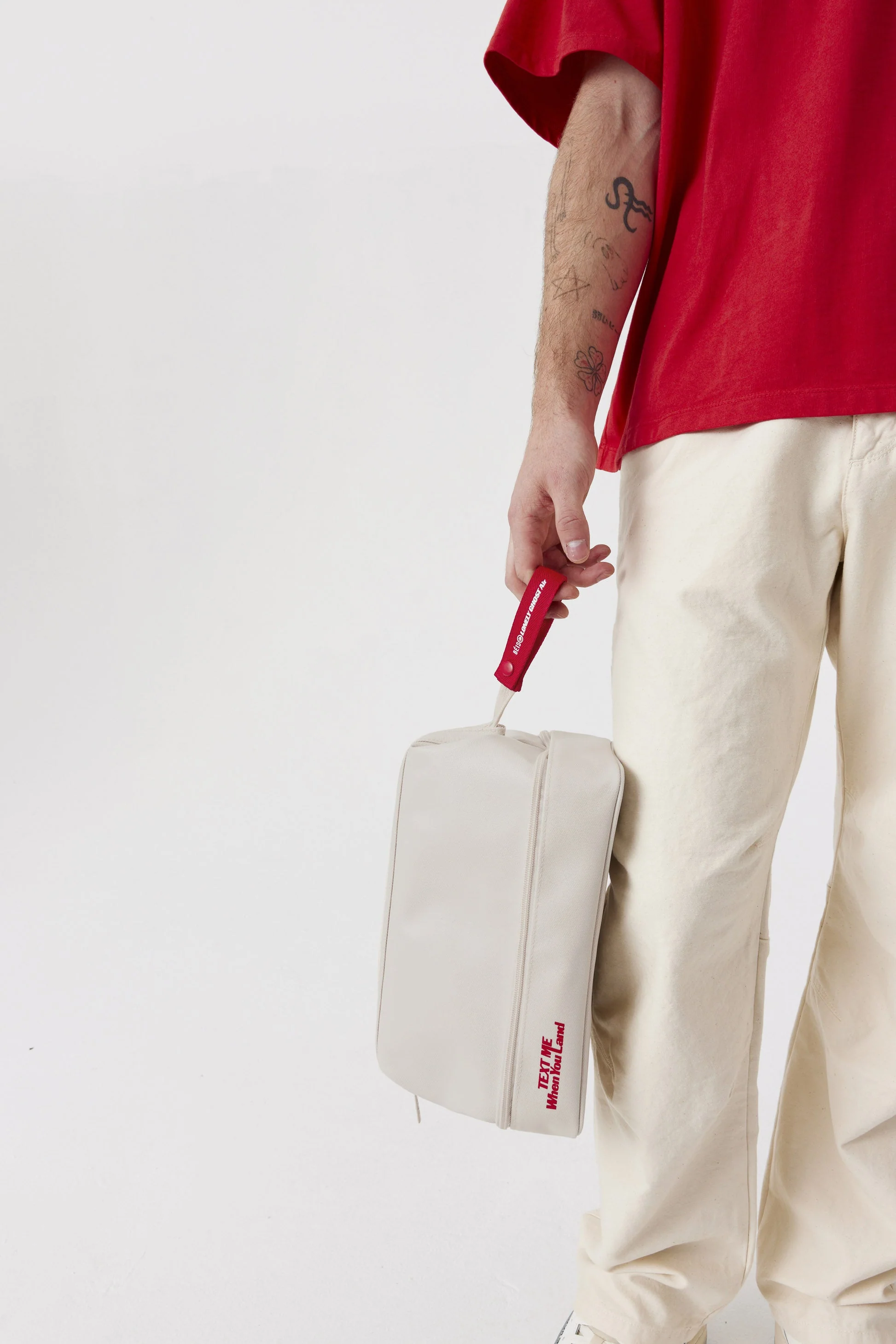 Resale The Dopp Kit in Ghost White - Image 5