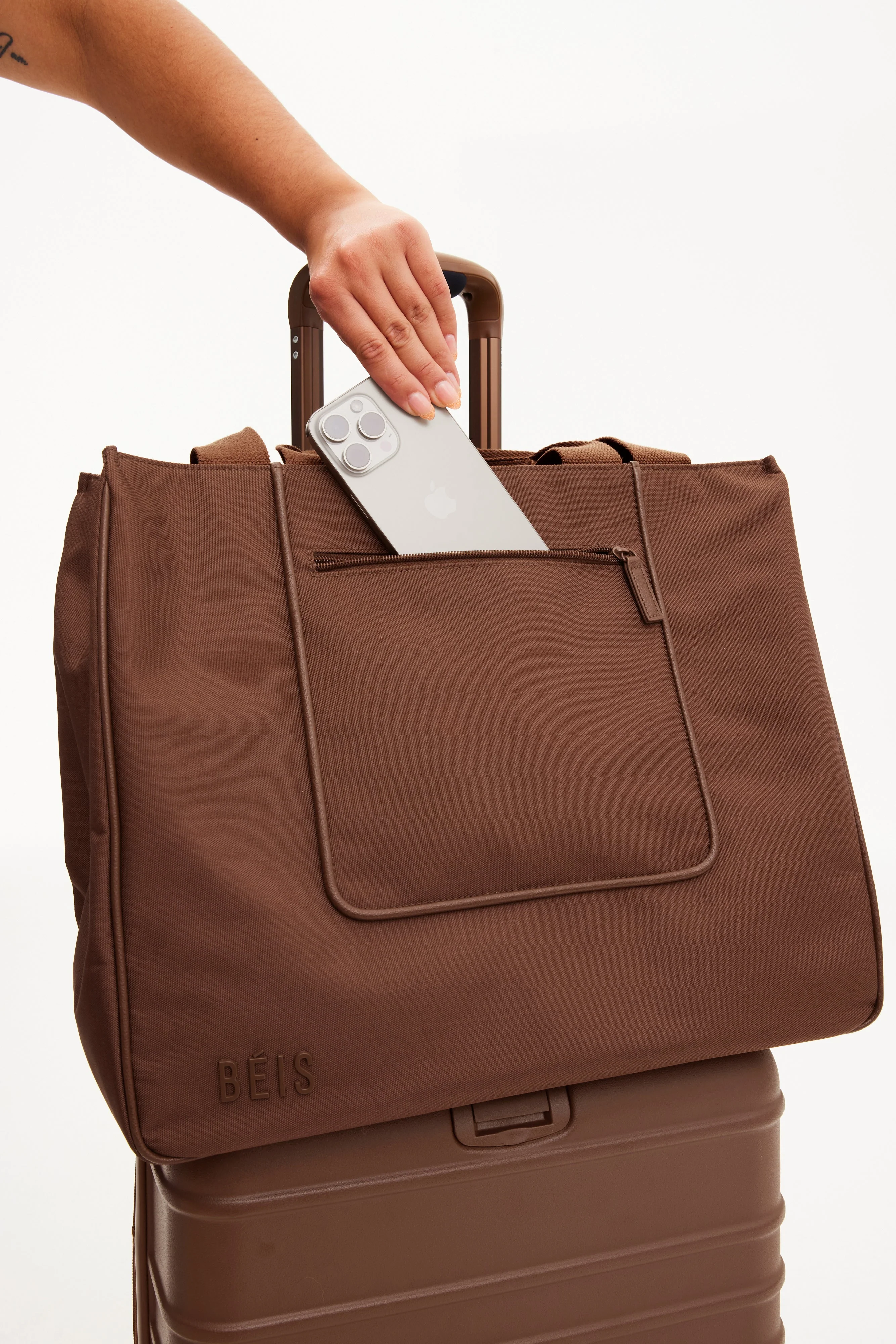 Resale The East To West Tote in Maple - Image 10