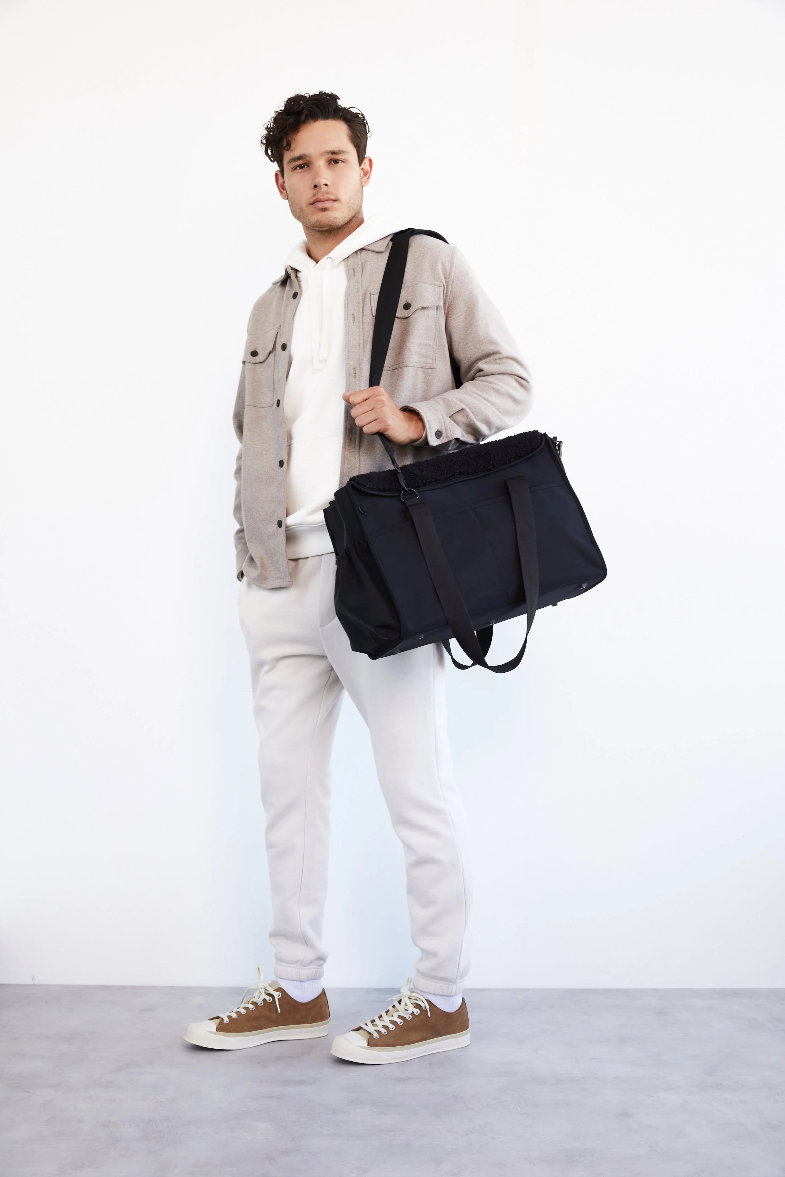 Resale The Everyday Pet Tote in Black - Image 9