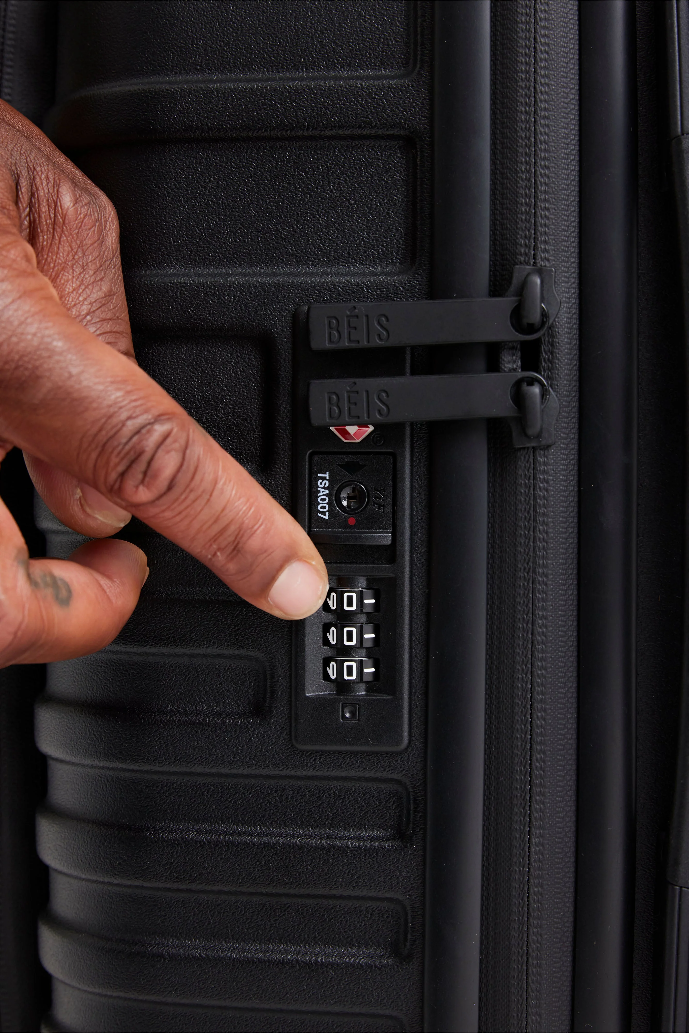 Resale The Front Pocket Carry-On Roller in Black - Image 8