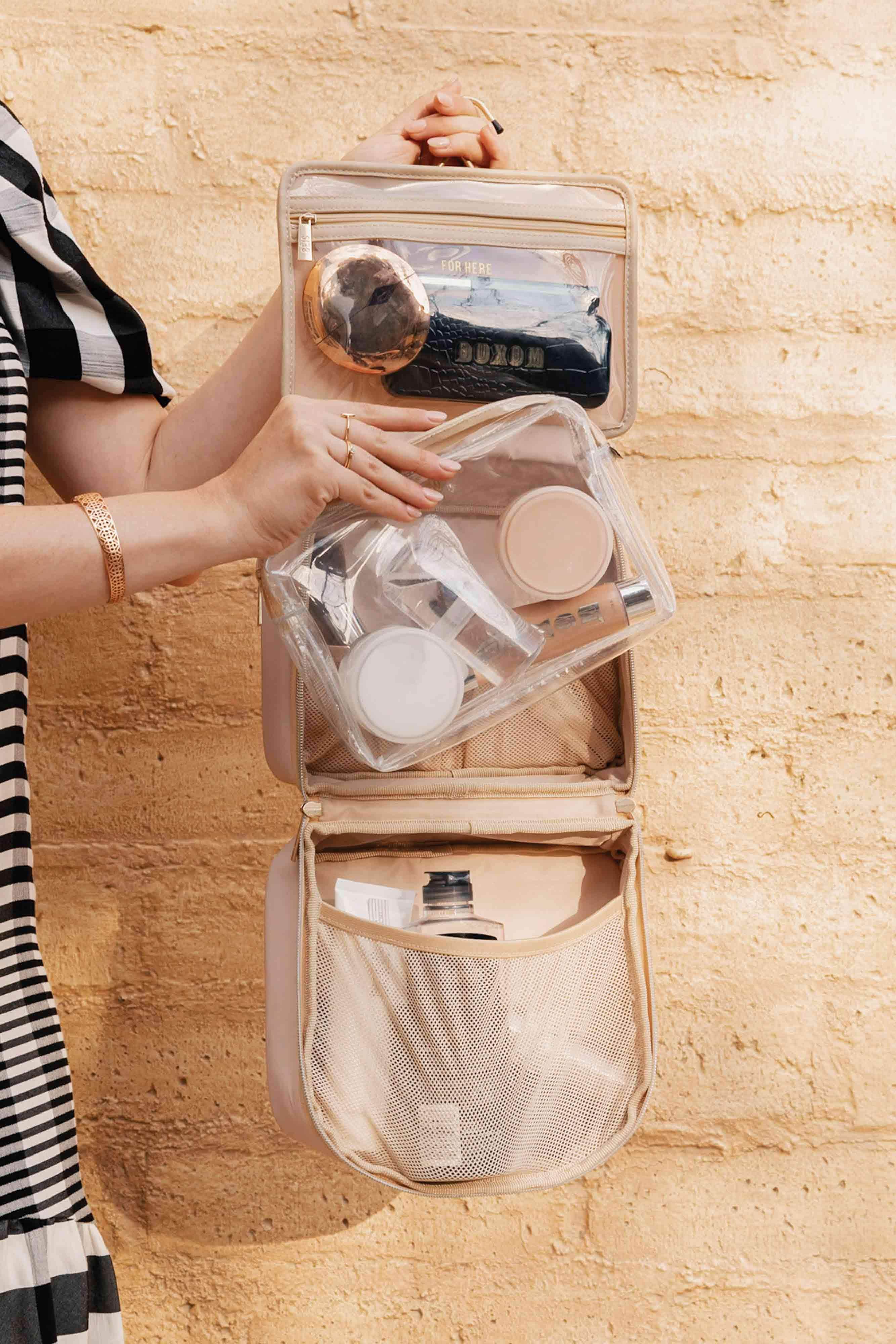 Resale The Hanging Cosmetic Case in Beige - Image 5