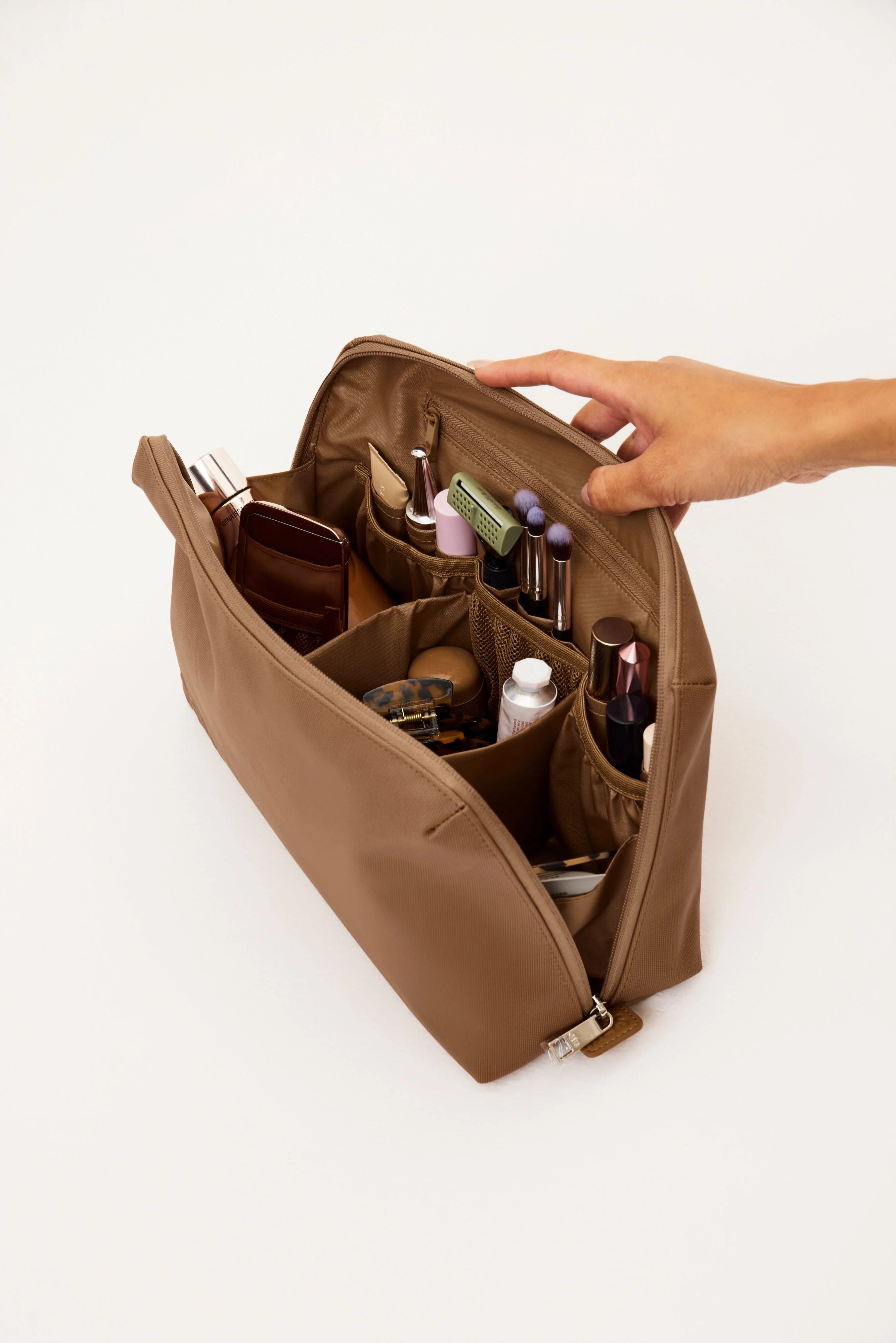Resale The Large Cosmetic Pouch in Camel - Image 3