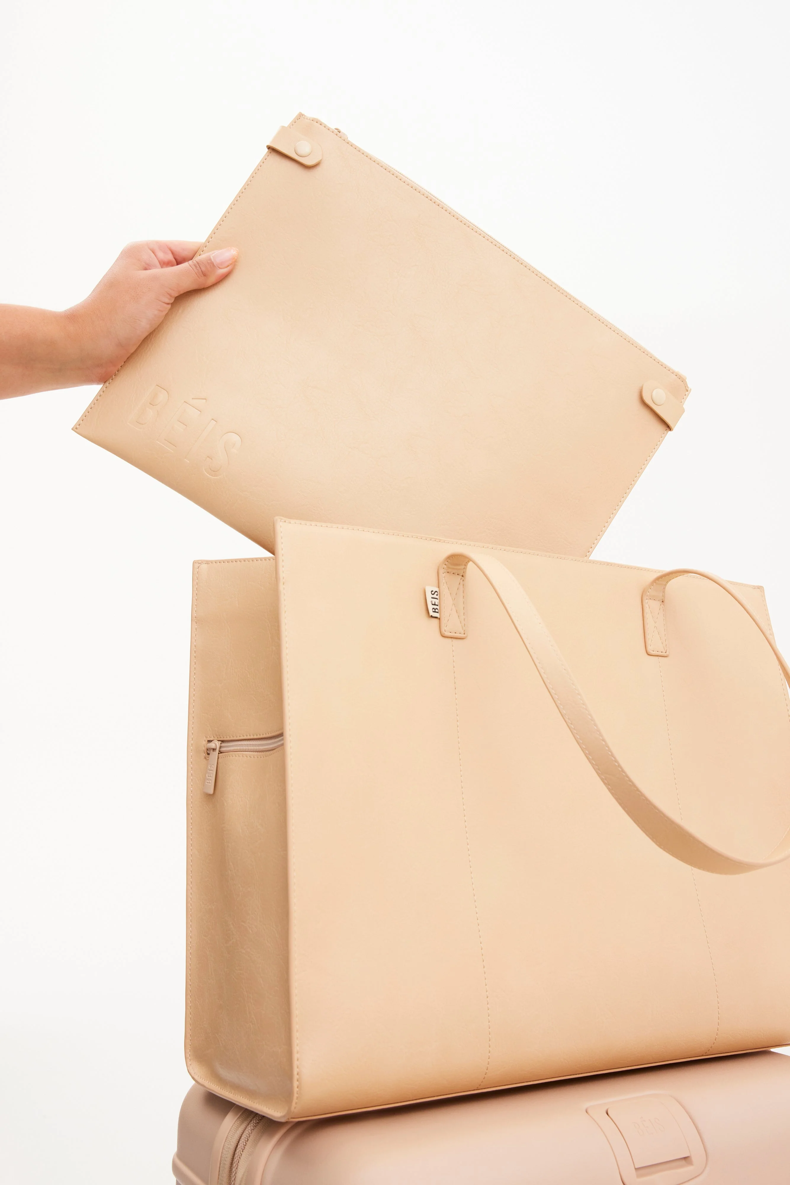 Resale The Large Work Tote in Beige - Image 4