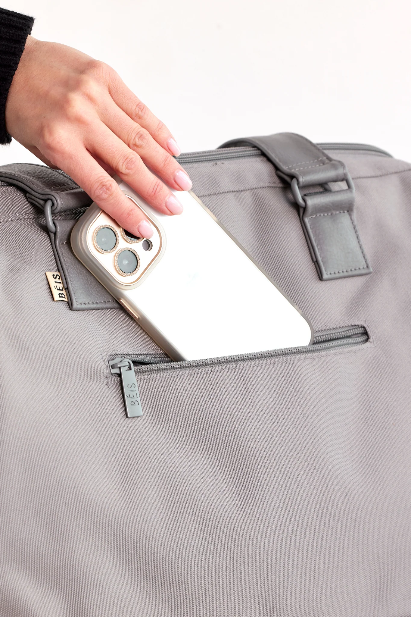Resale The Mini Weekender in Grey - Image 7