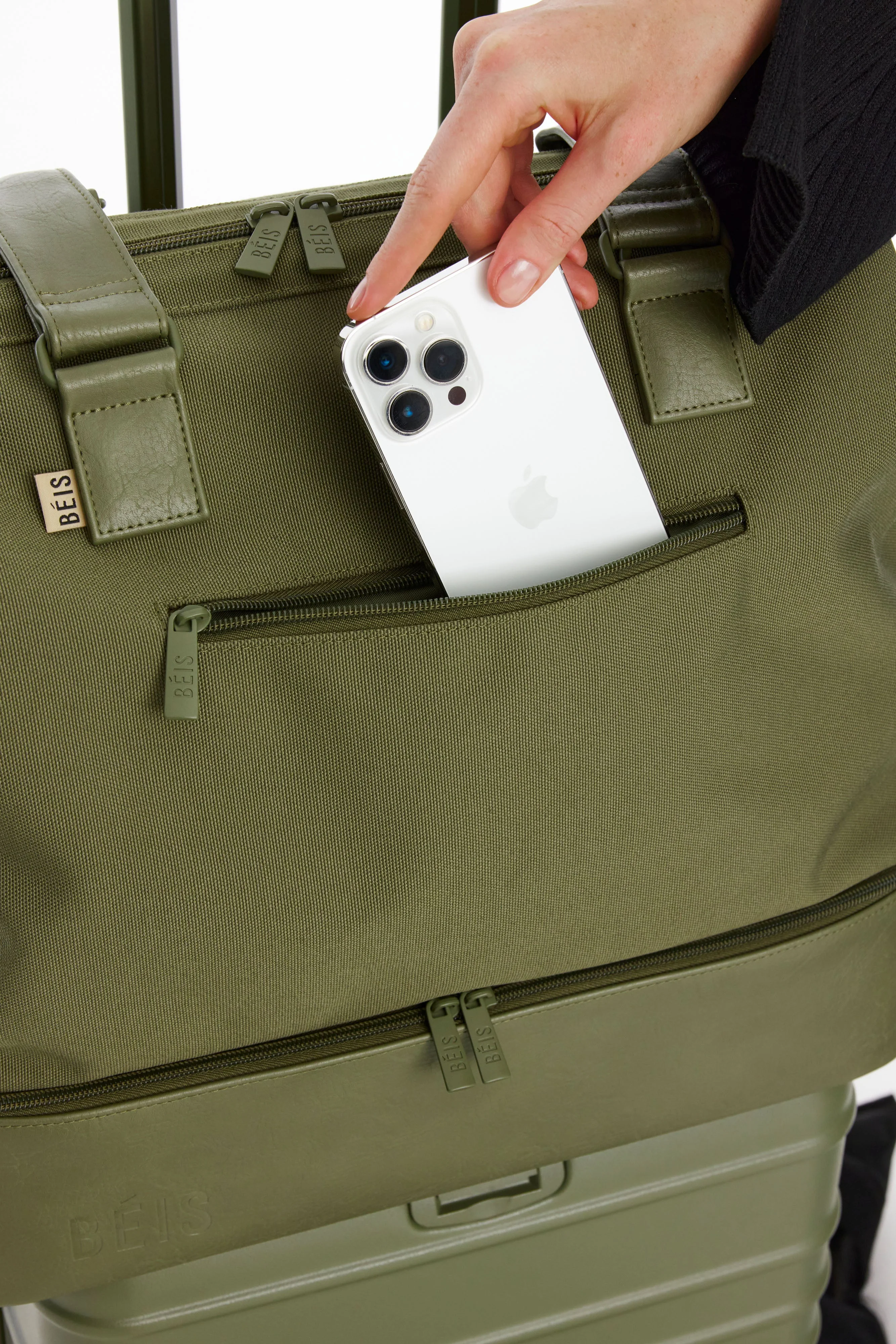 Resale The Mini Weekender in Olive - Image 8