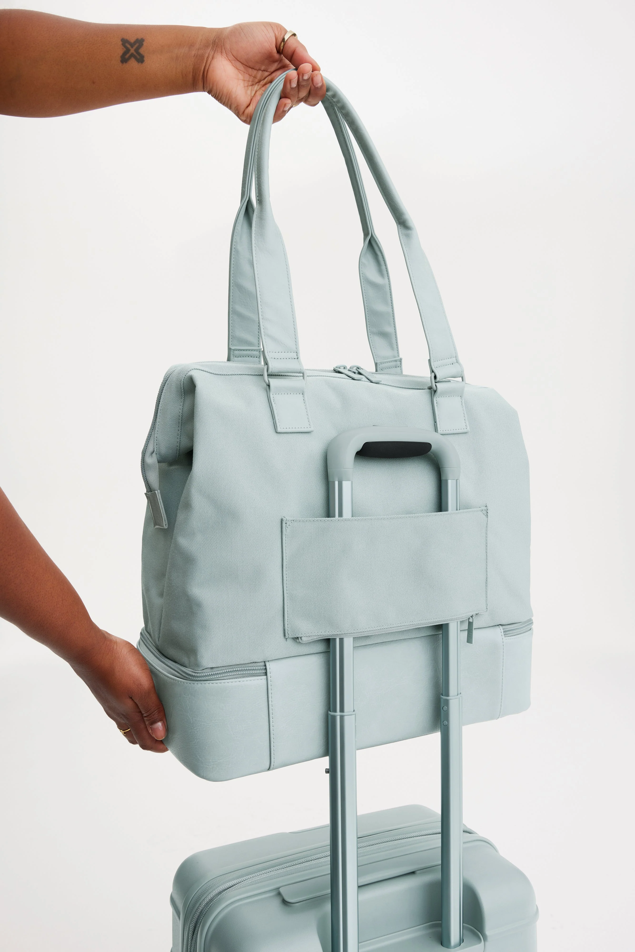 Resale The Mini Weekender in Slate - Image 10