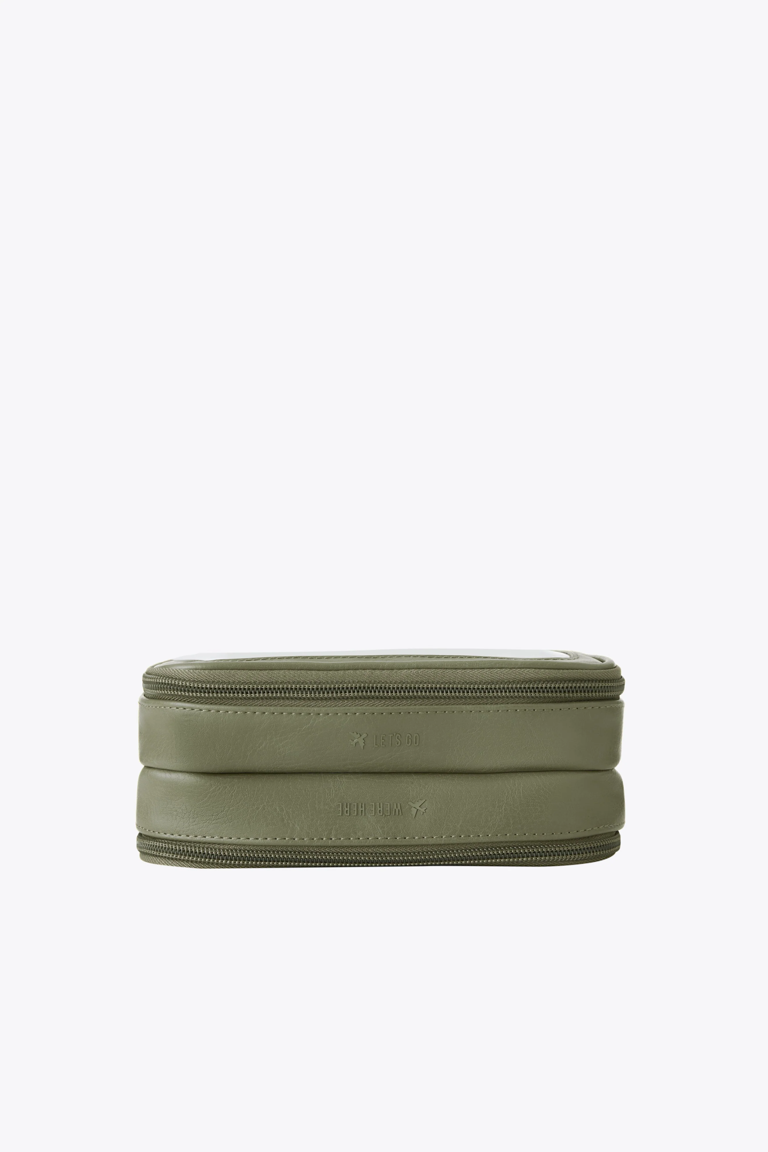 Resale The On The Go Essential Case in Olive - Image 4