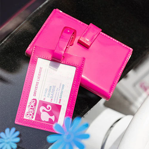 Resale The Passport & Luggage Tag Set in Barbie™ Pink - Image 9