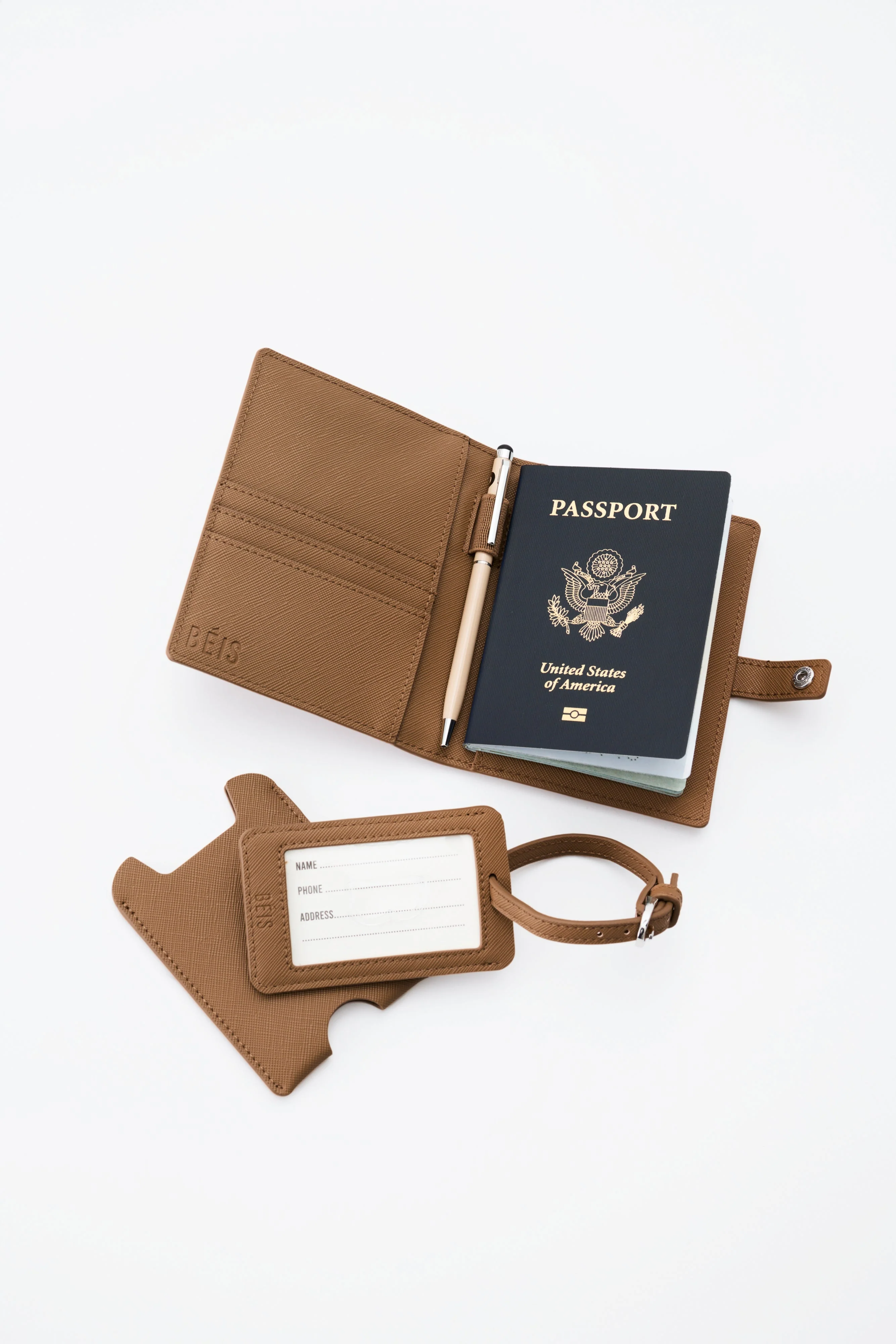 Resale The Passport & Luggage Tag Set in Camel - Image 4