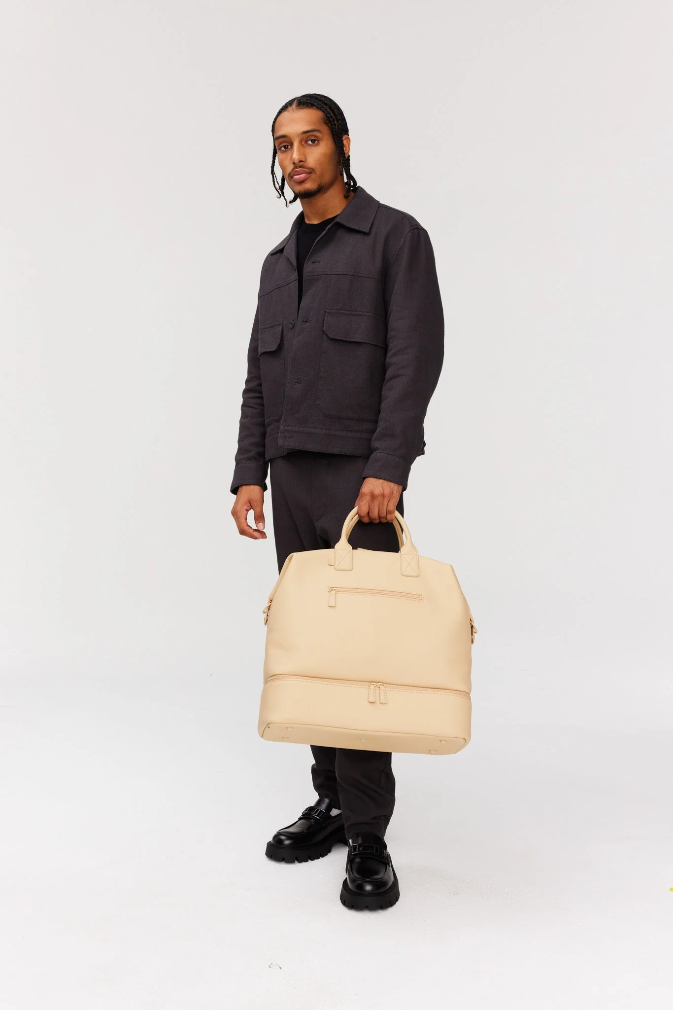 Resale The Premium Weekender in Beige - Image 10