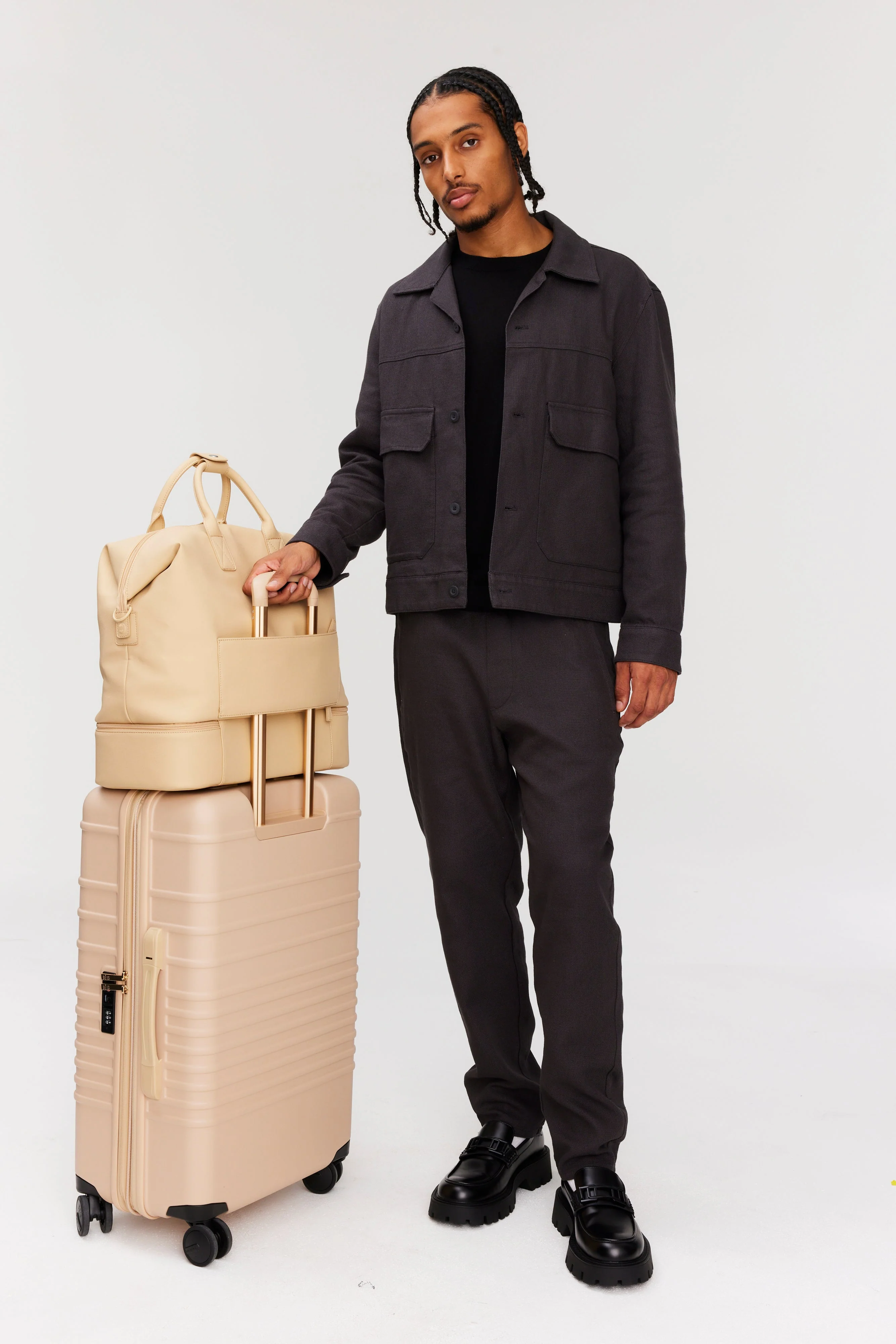 Resale The Premium Weekender in Beige - Image 9