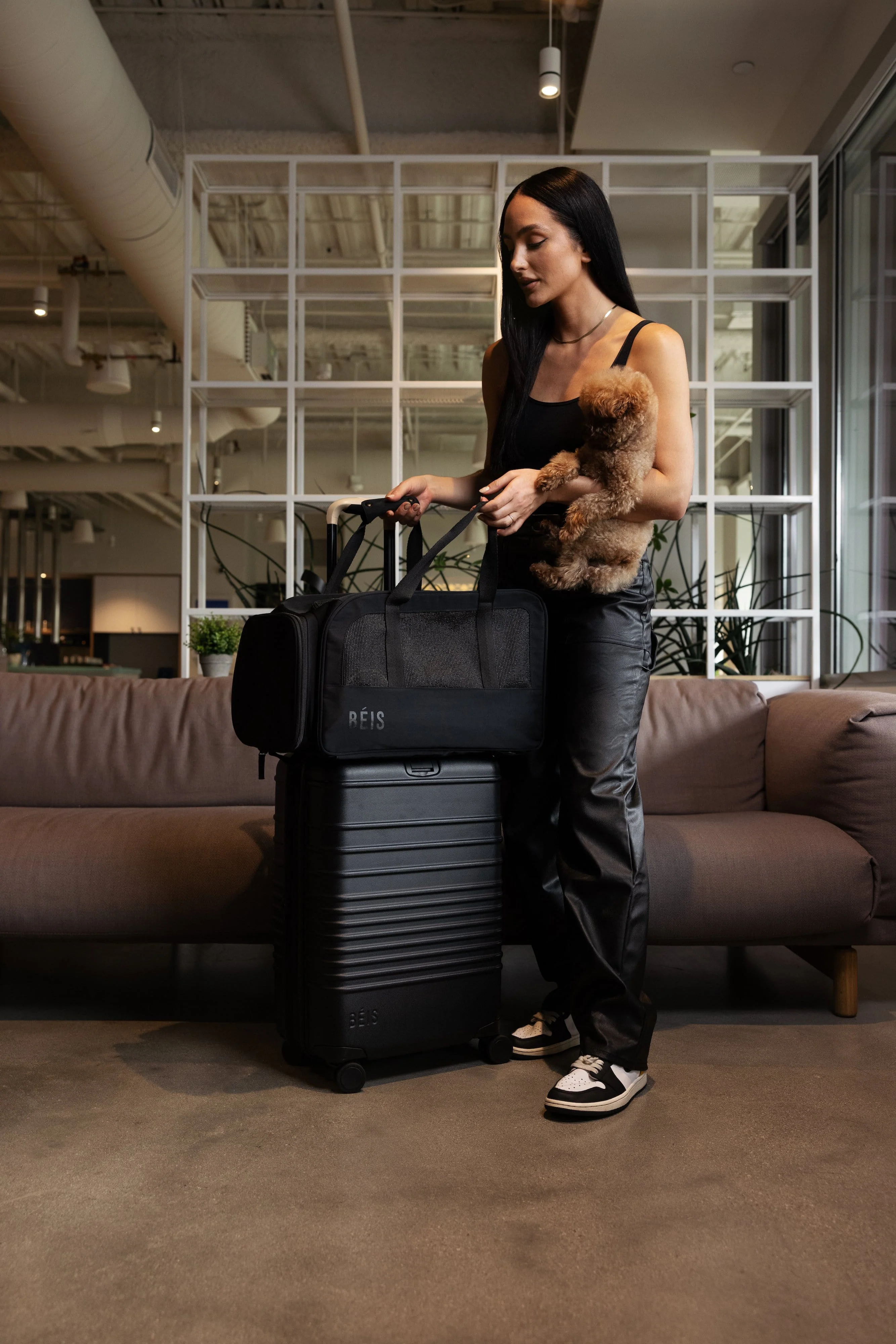 Resale The Regulation Pet Carry-on in Black - Image 15