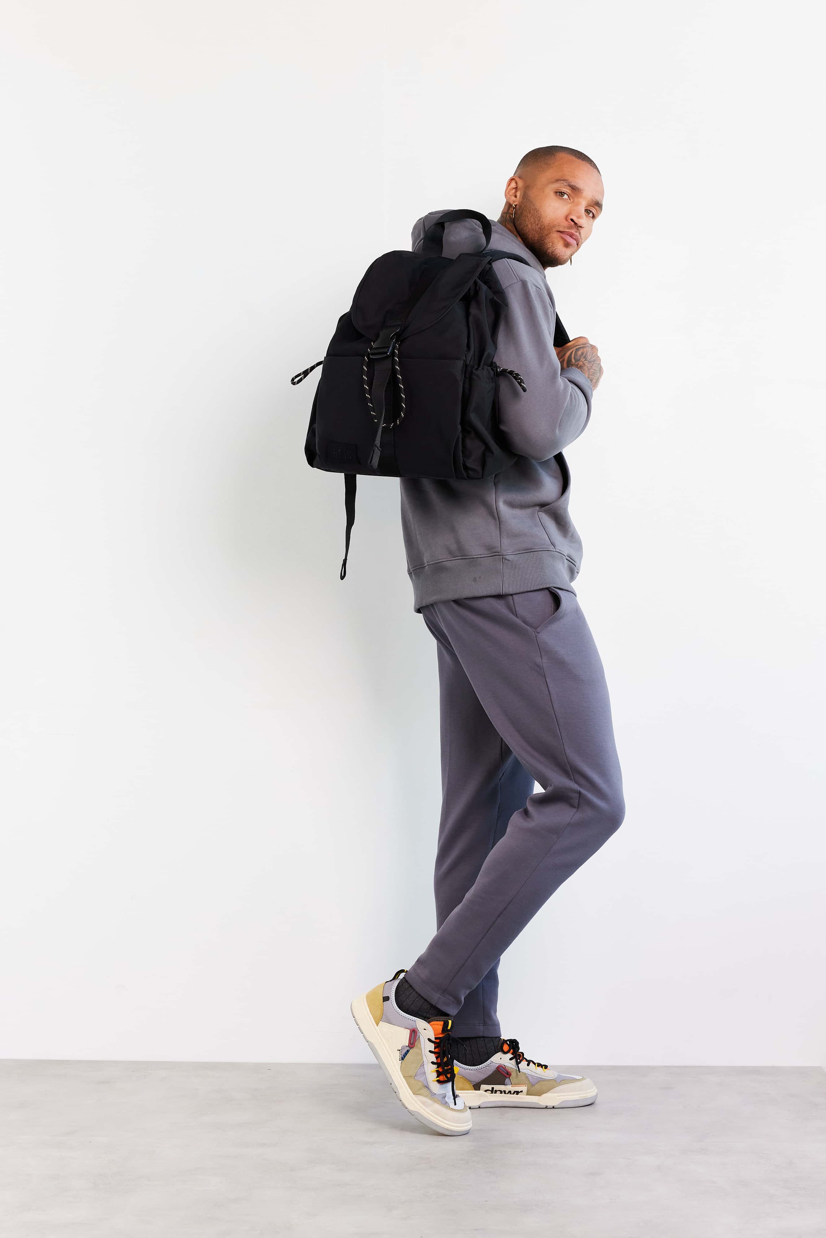 Resale The Sport Backpack in Black - Image 9