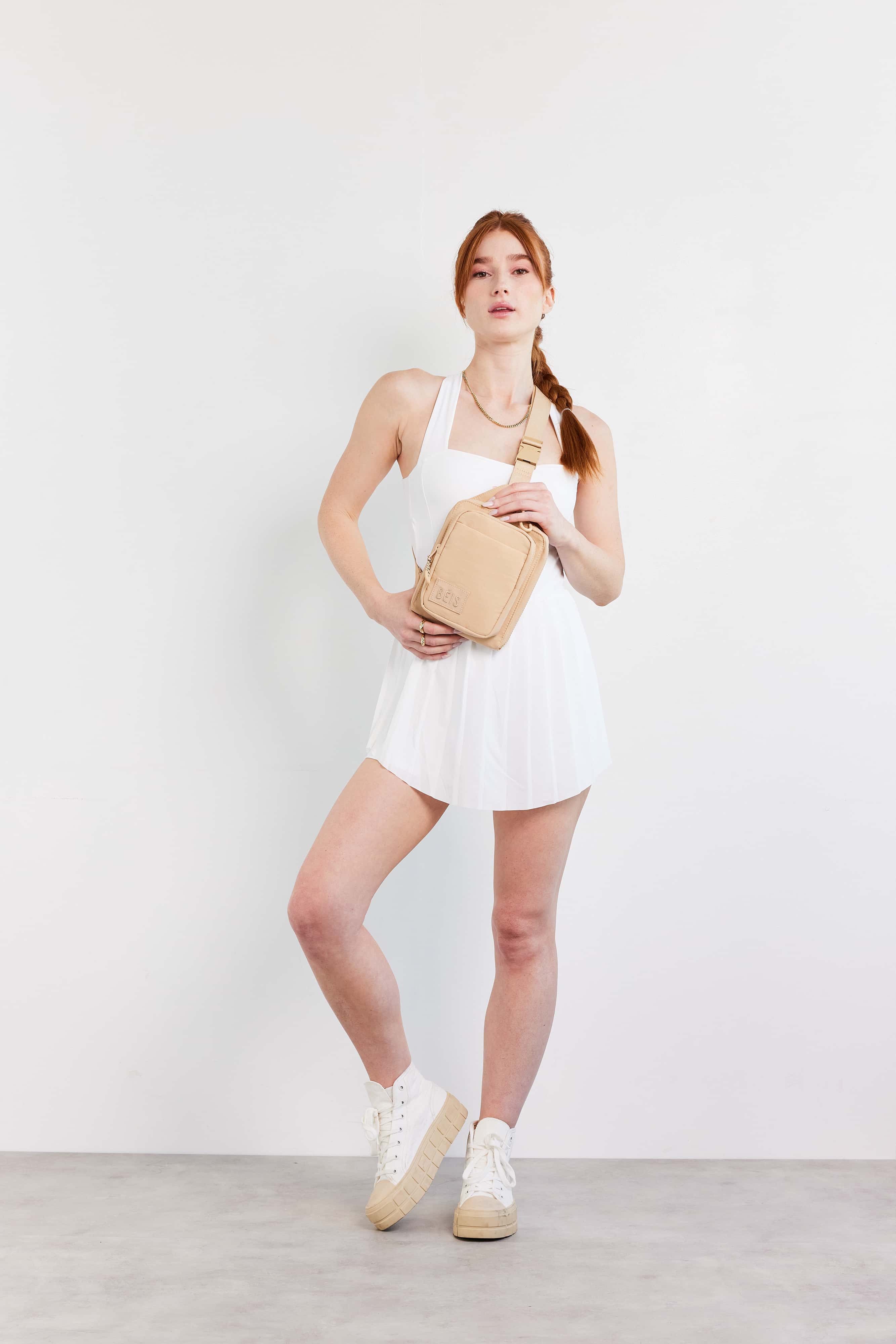 Resale The Sport Sling in Beige - Image 4