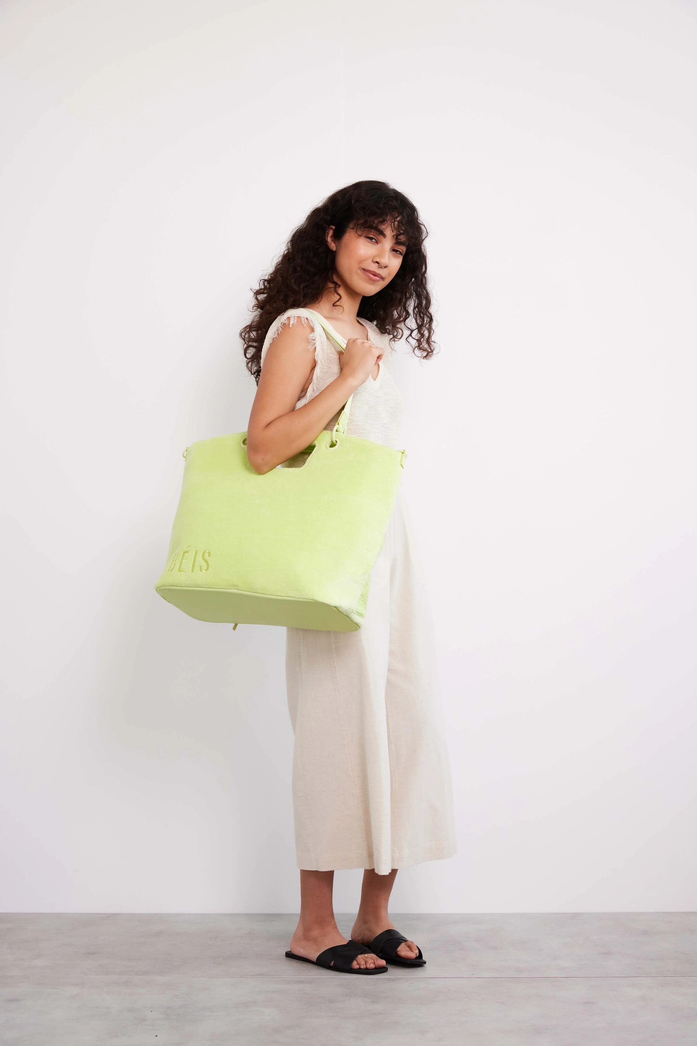 Resale The Terry Tote in Citron - Image 4