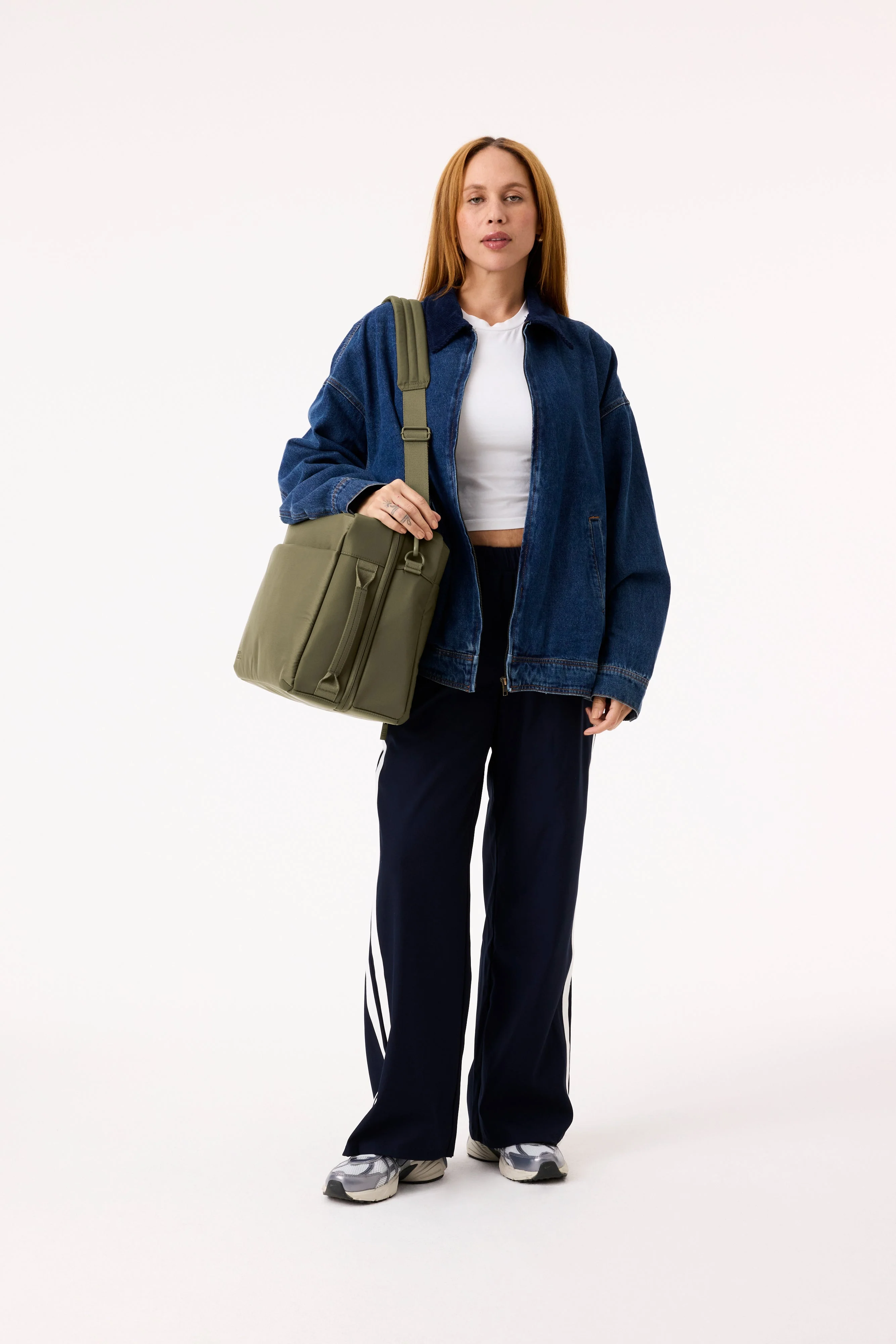 Resale The Ultimate Travel Duffle in Olive - Image 4