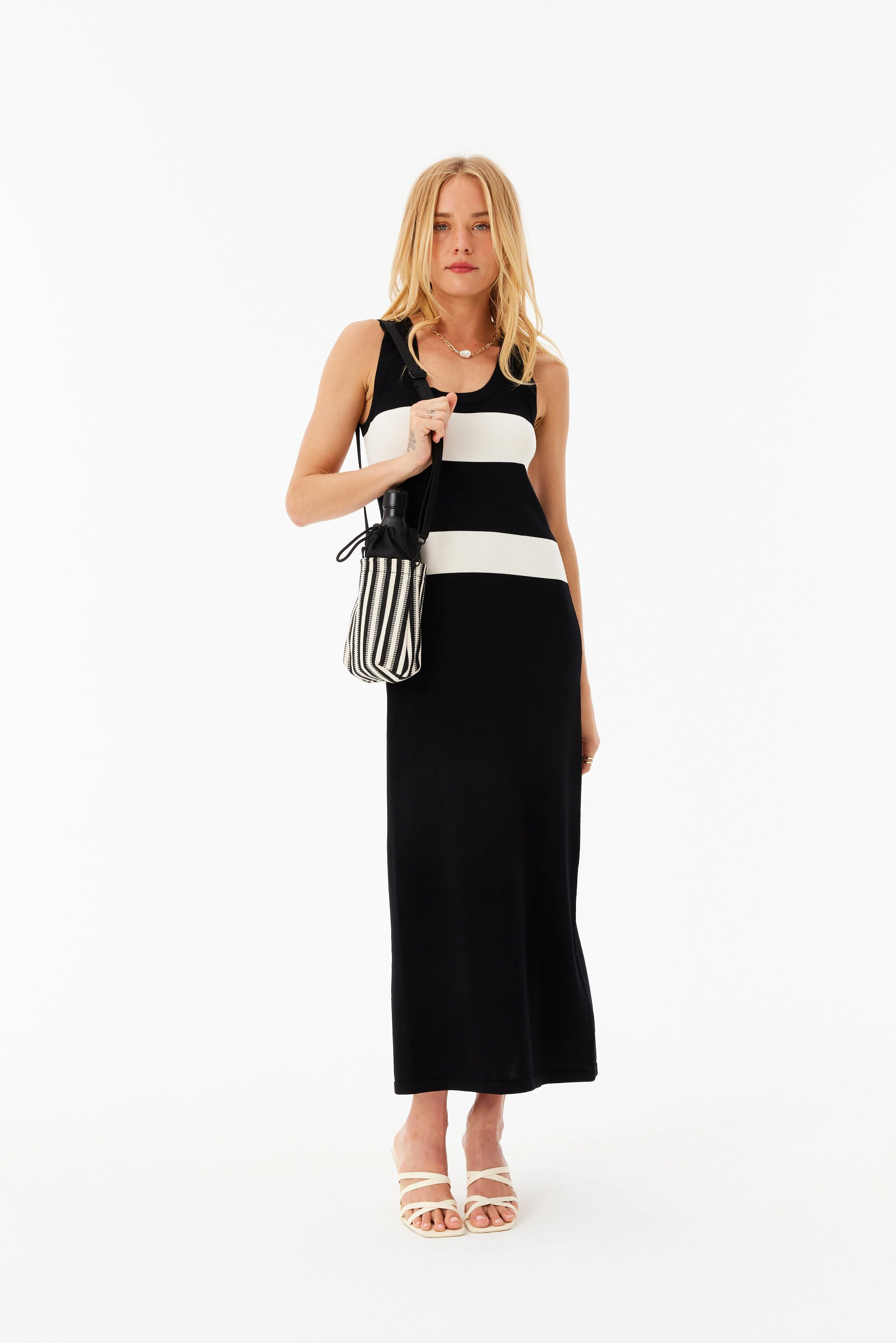 Resale The Water Bottle Crossbody in Black Stripe - Image 2