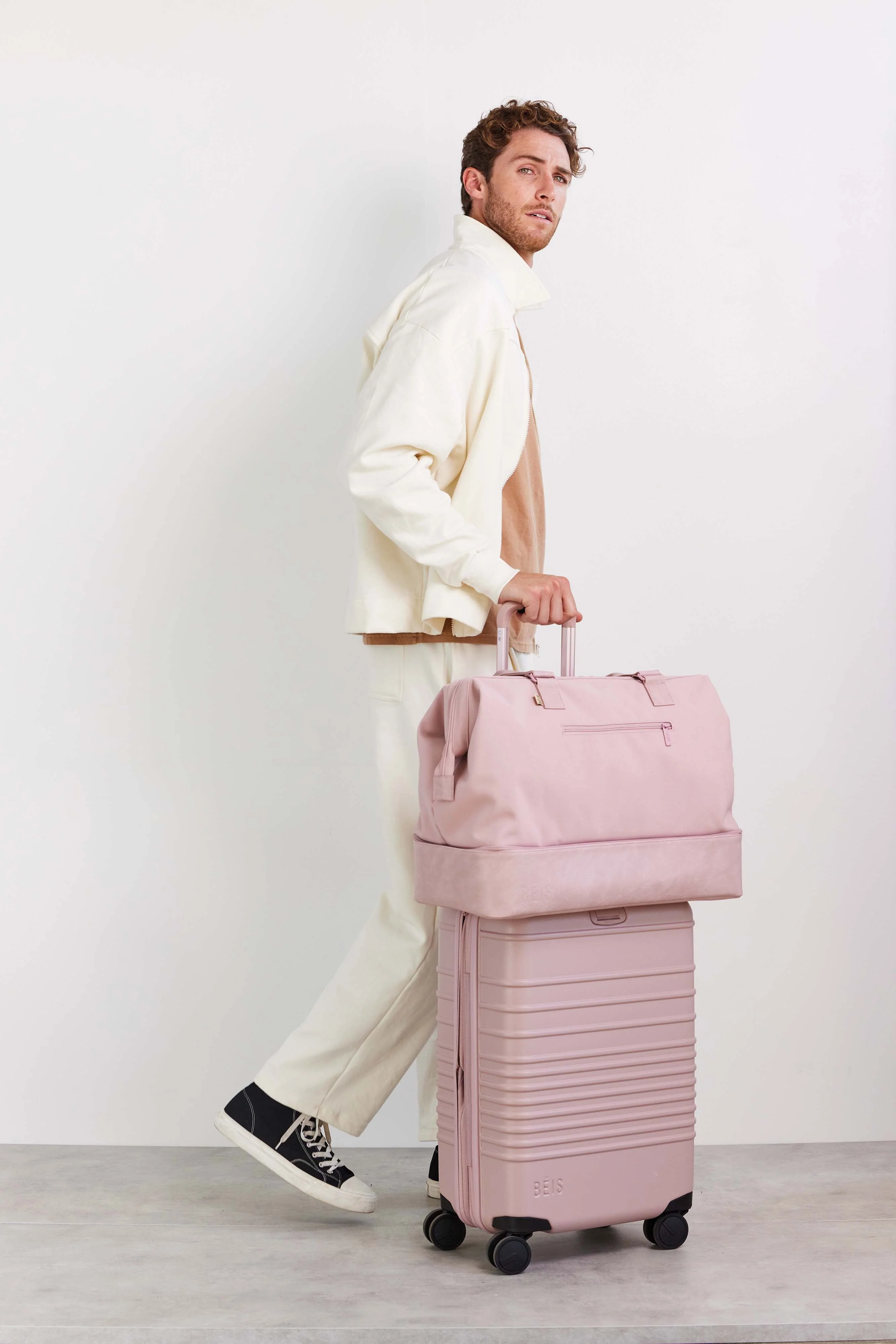 Resale The Weekender in Atlas Pink - Image 13