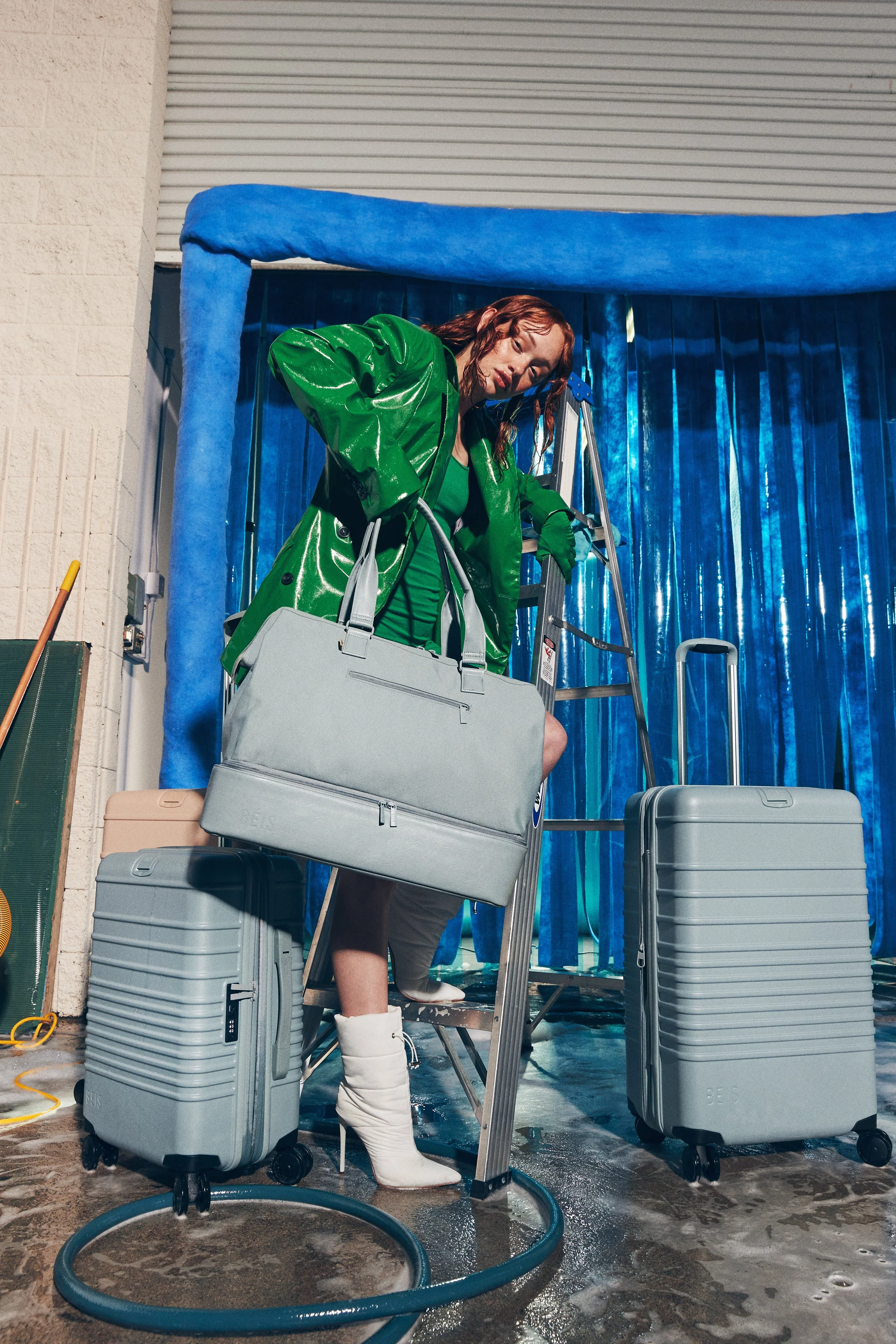 Resale The Weekender in Slate - Image 12