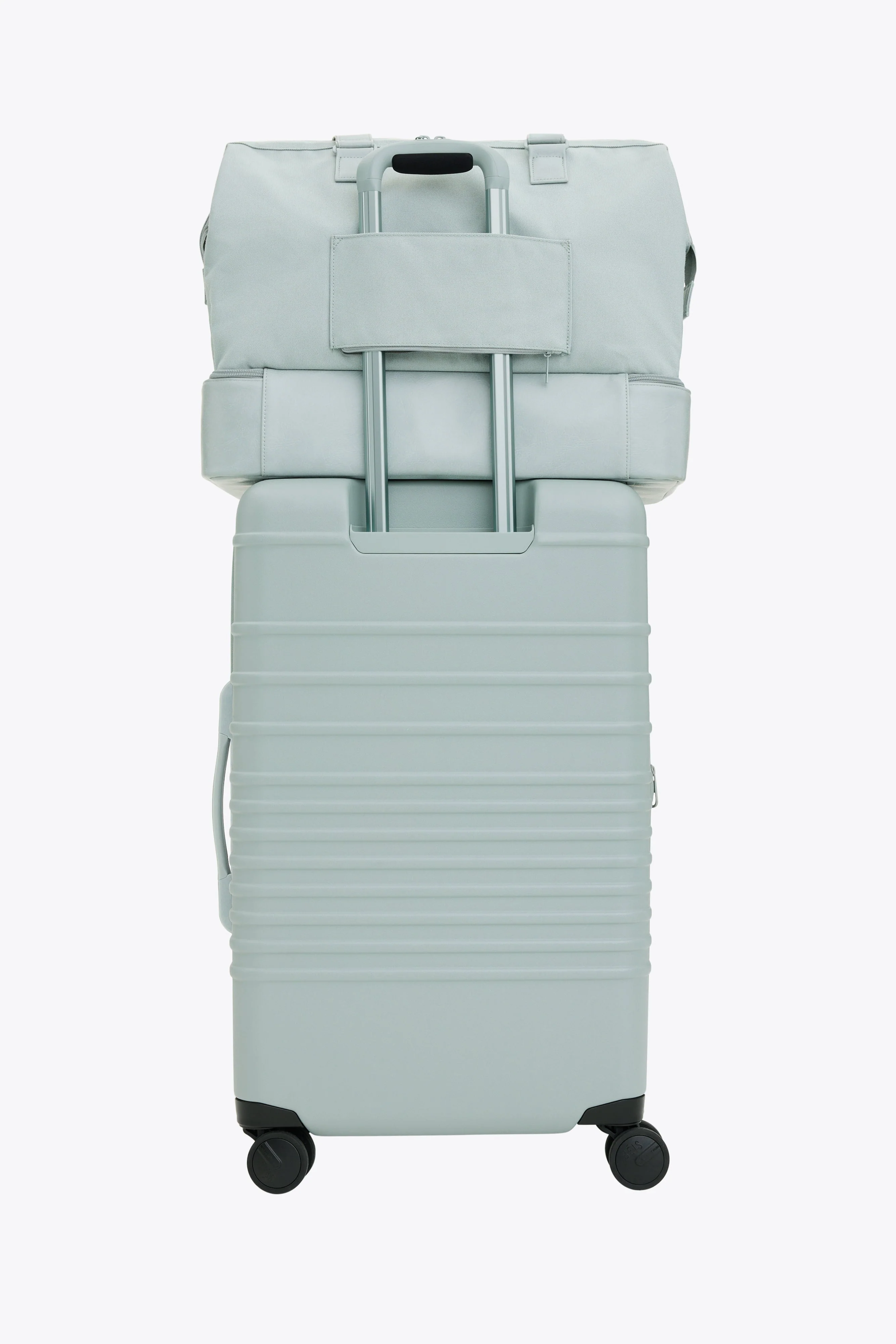 Resale The Weekender in Slate - Image 4